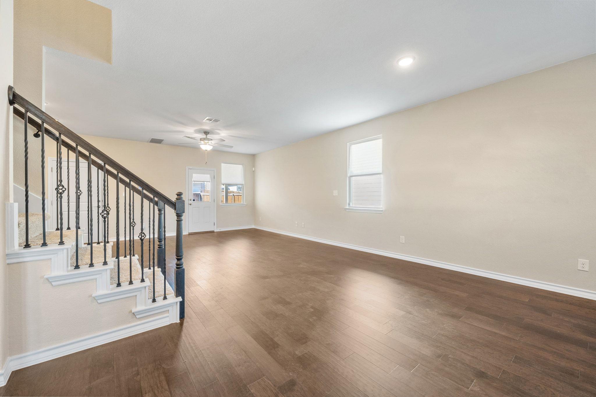 403 STINCHCOMB Rd, Hutto, TX 78634