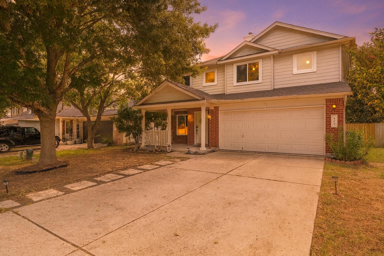 404 Country Estates Dr, Hutto, TX 78634