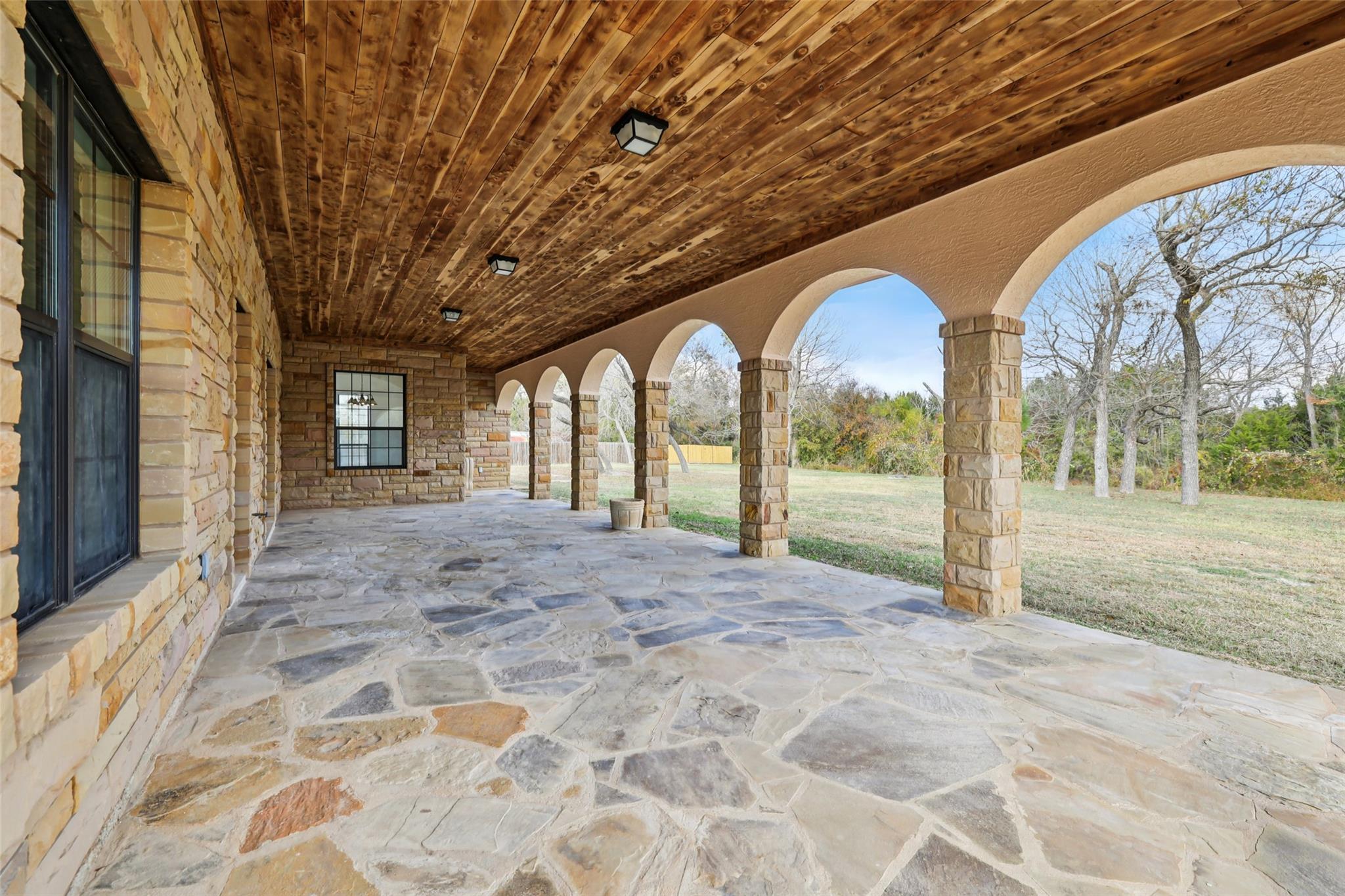 8370 Old 195, Florence, TX 76527