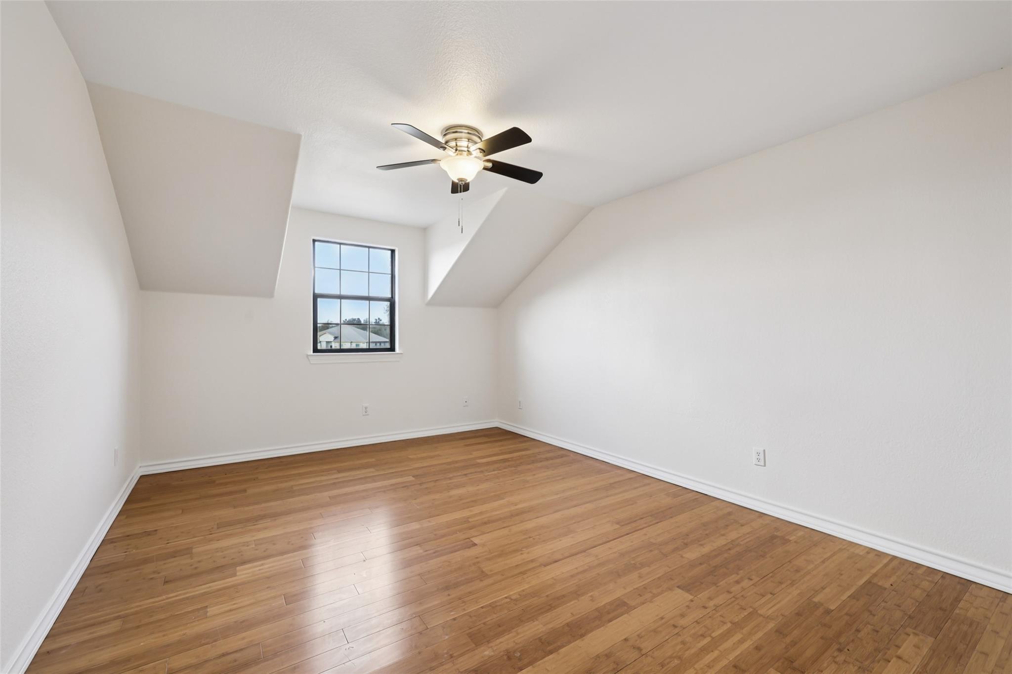 8370 Old 195, Florence, TX 76527