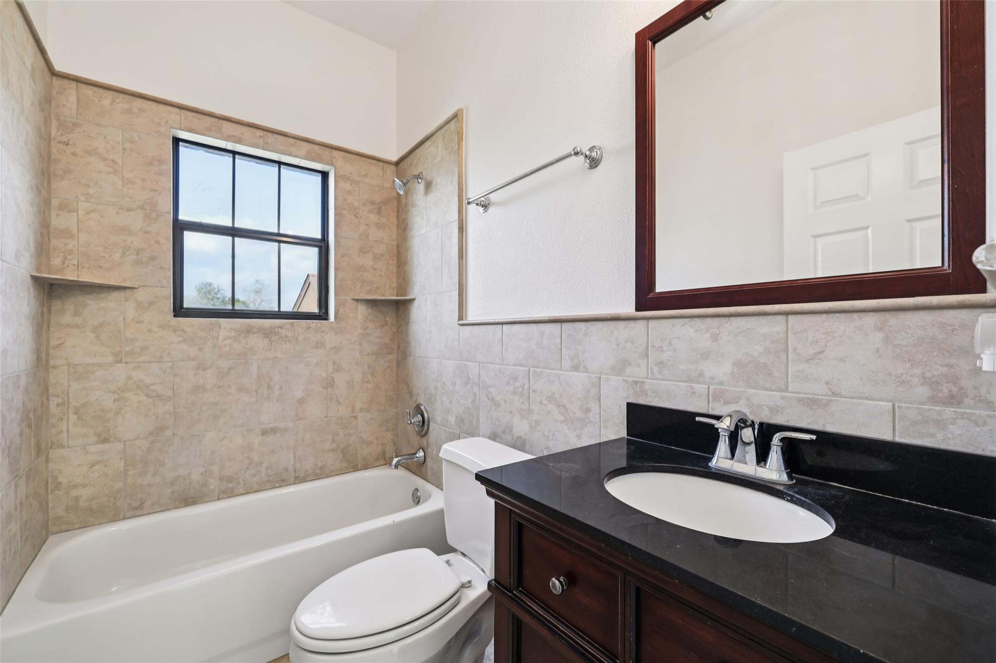 8370 Old 195, Florence, TX 76527