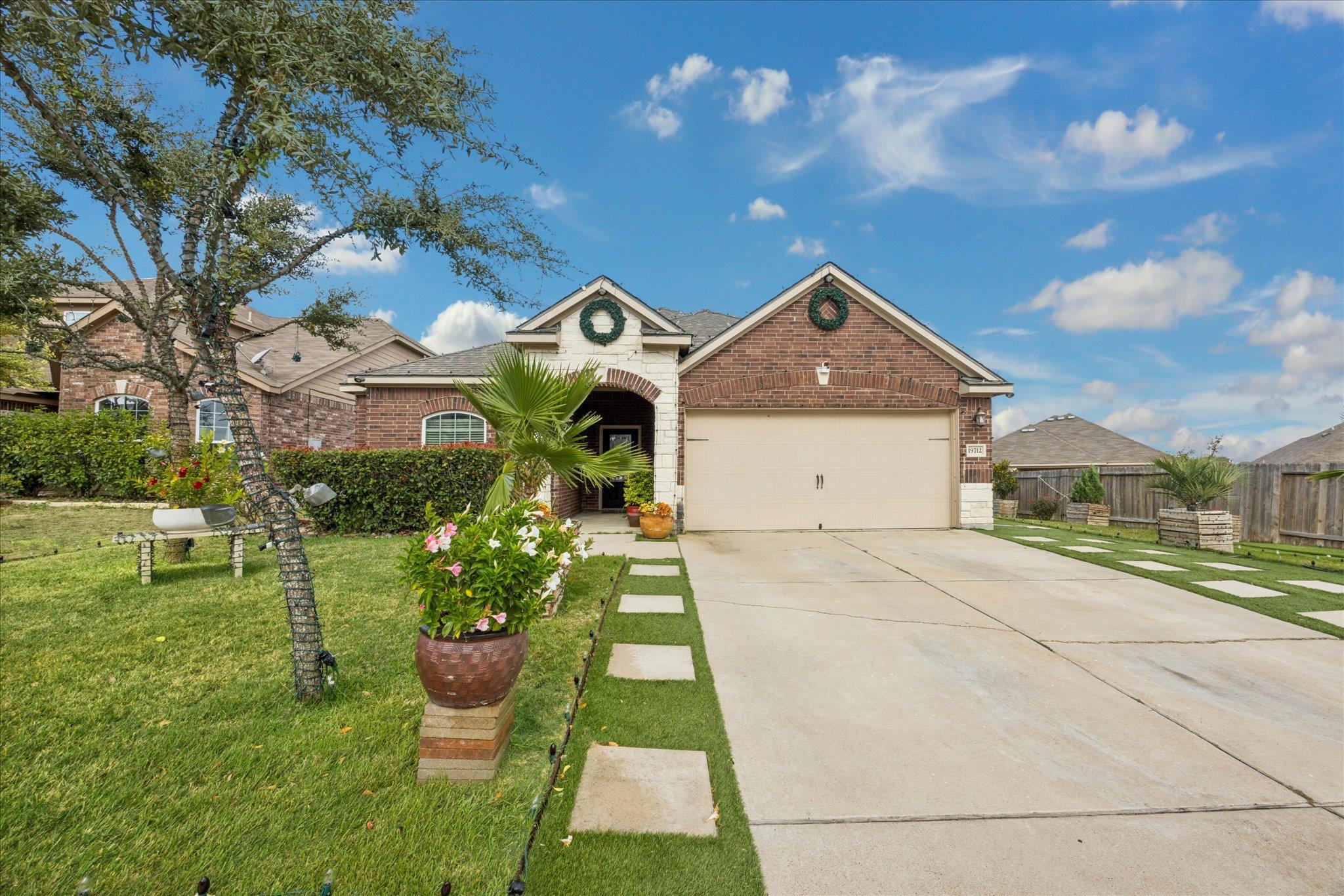 19712 James Manor St, Manor, TX 78653
