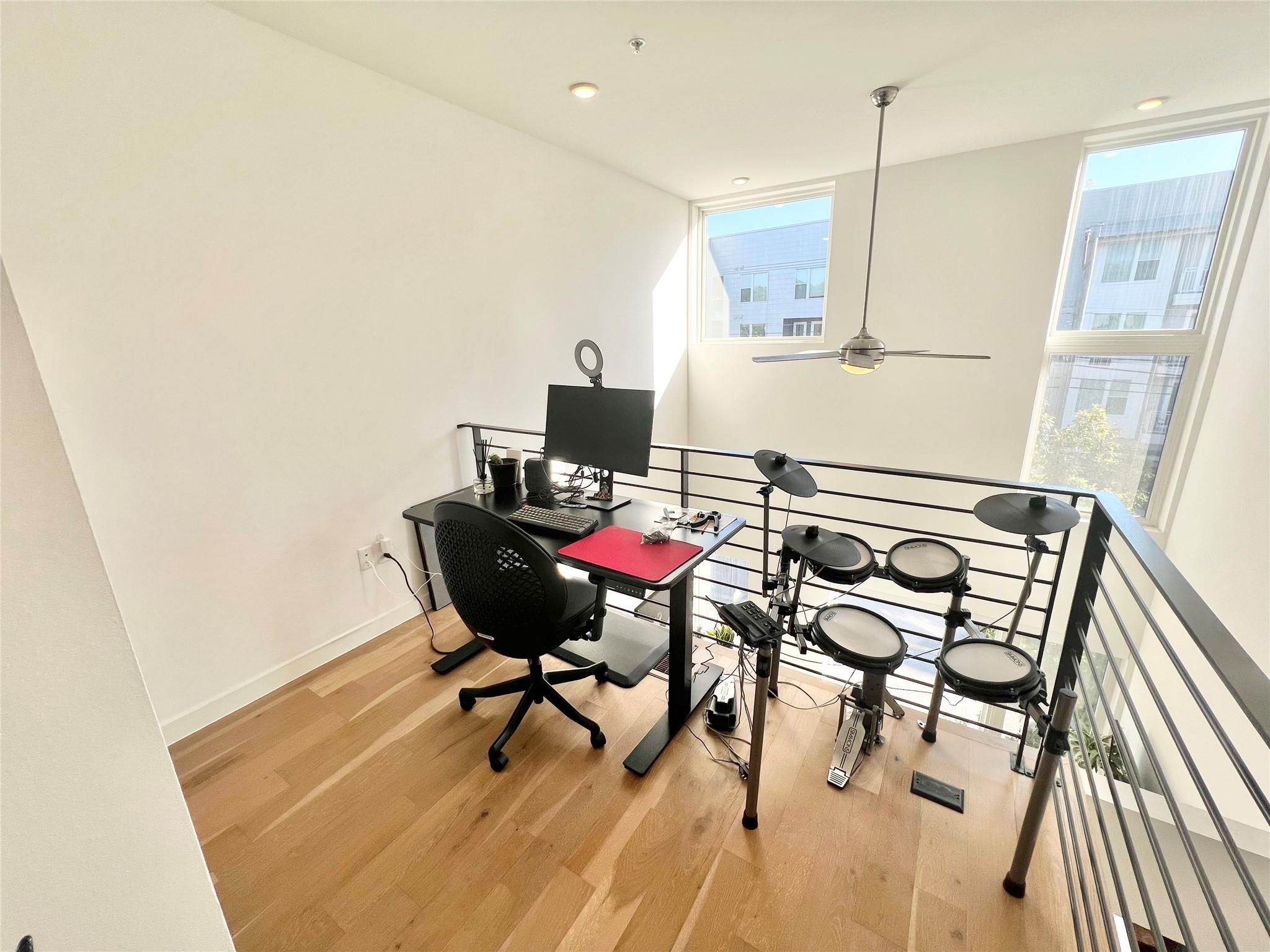 2002 E 7th St # 223, Austin, TX 78702