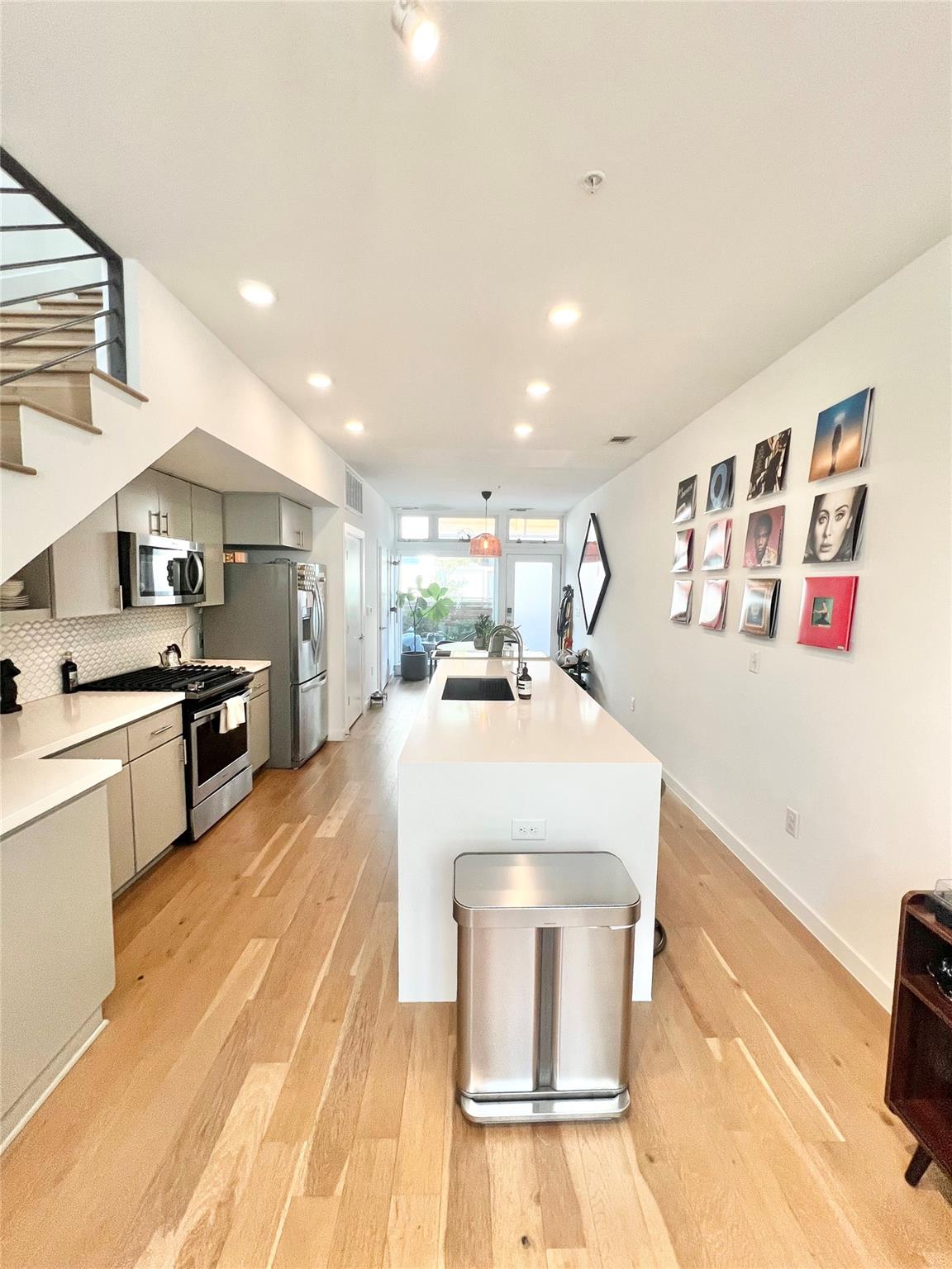 2002 E 7th St # 223, Austin, TX 78702