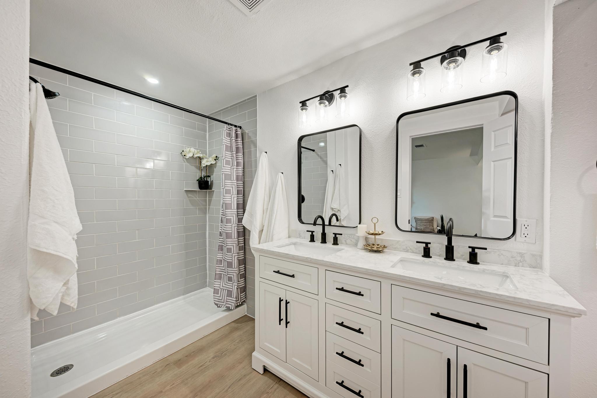 5106 Regency Dr, Austin, TX 78724