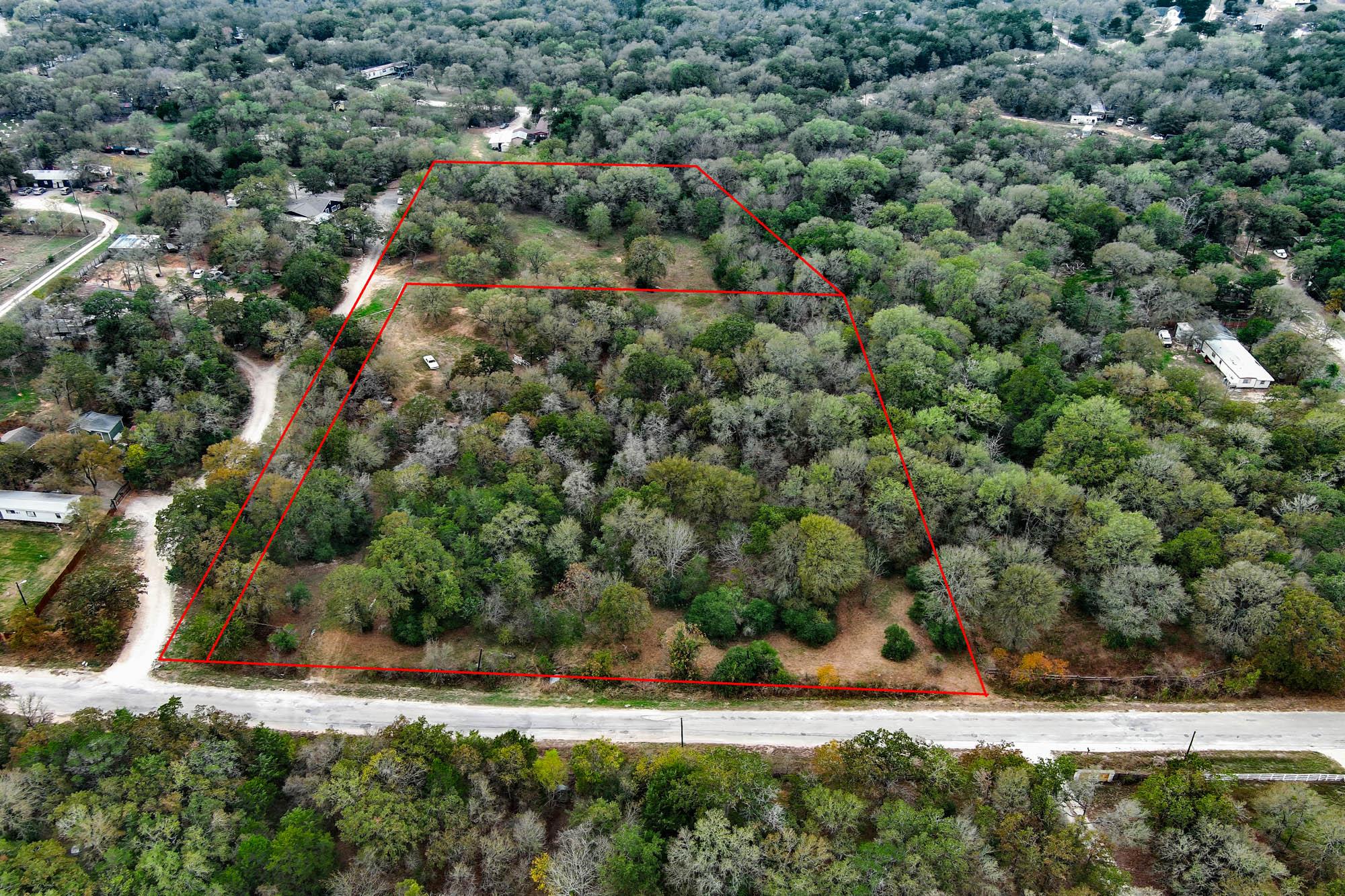 235 The Forest Rd, Dale, TX 78616