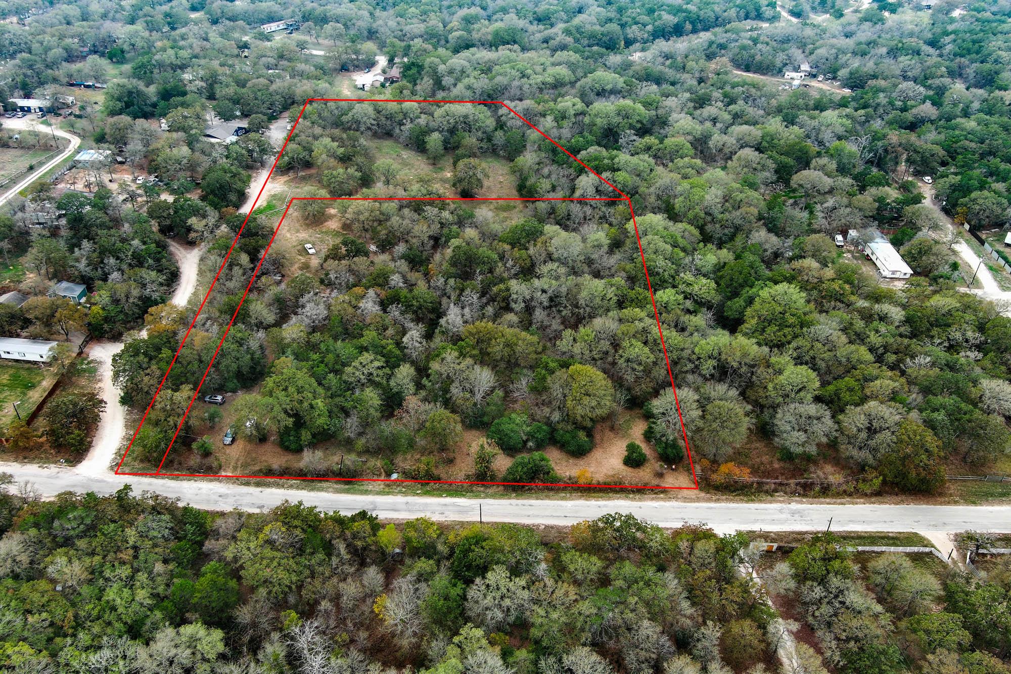 235 The Forest Rd, Dale, TX 78616