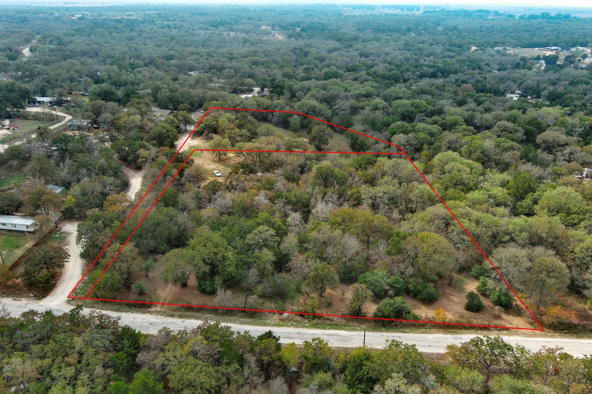 235 The Forest Rd, Dale, TX 78616