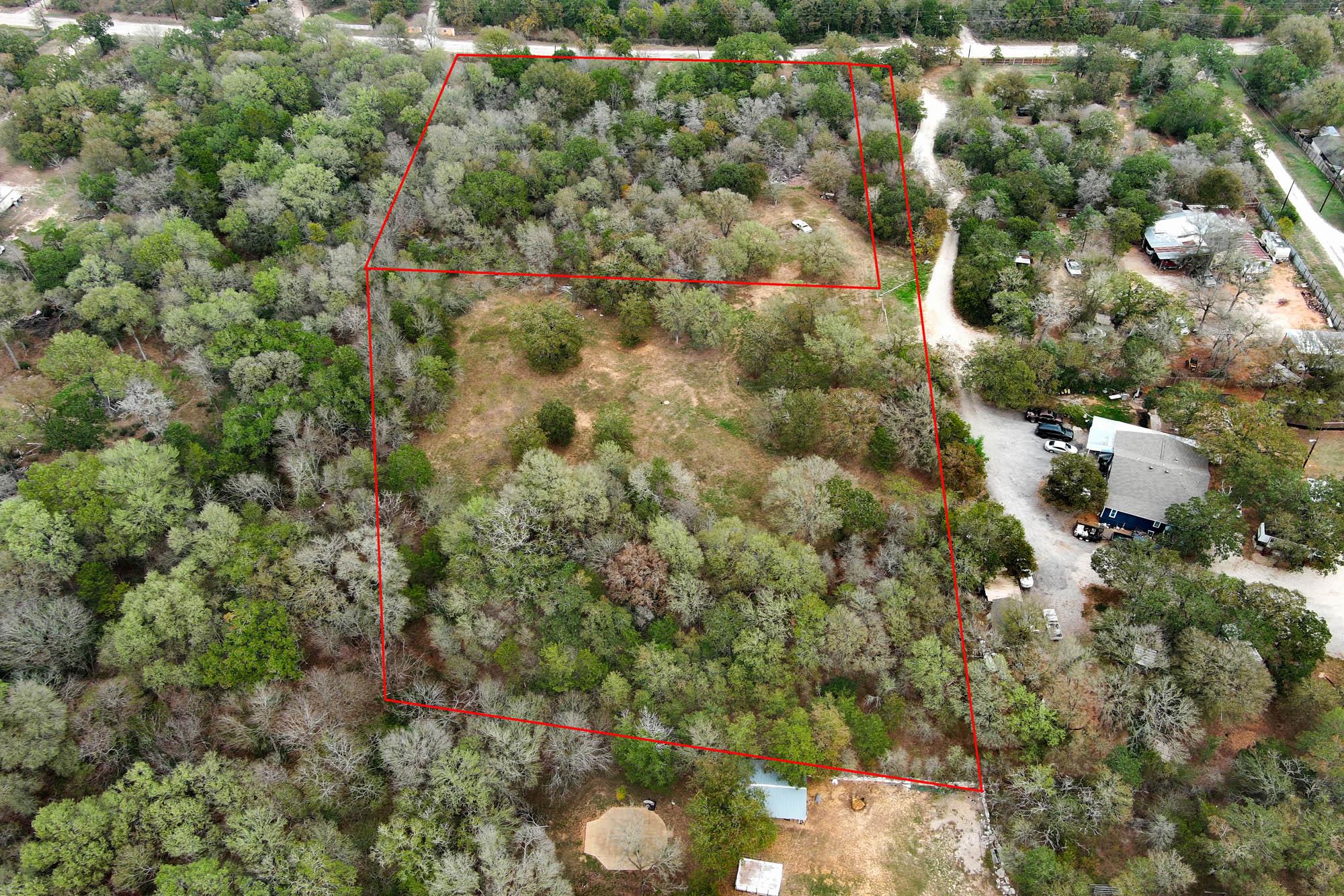 235 The Forest Rd, Dale, TX 78616