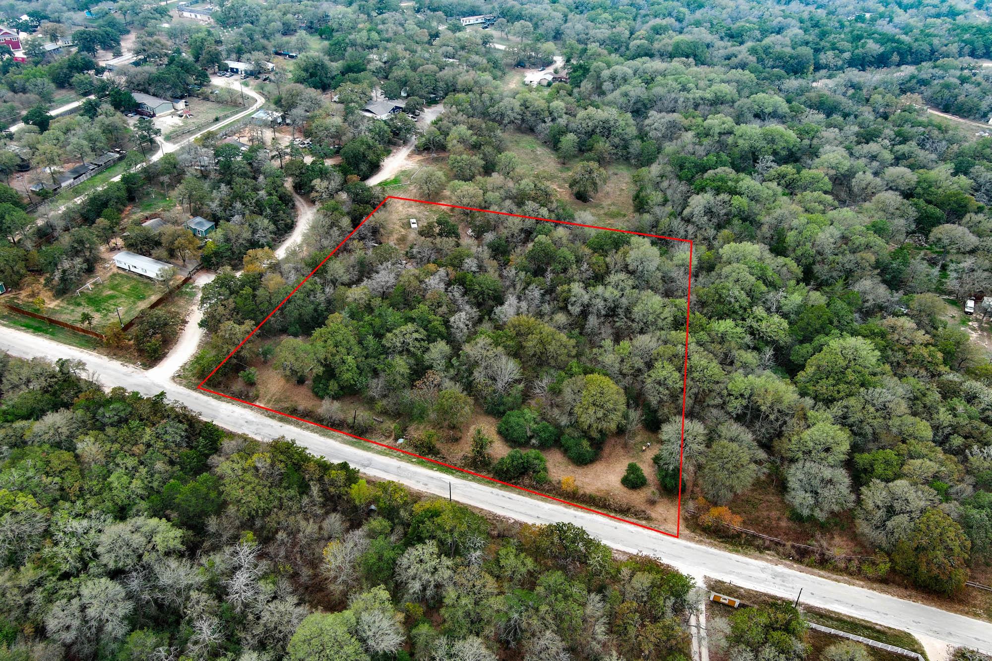 235 The Forest Rd, Dale, TX 78616