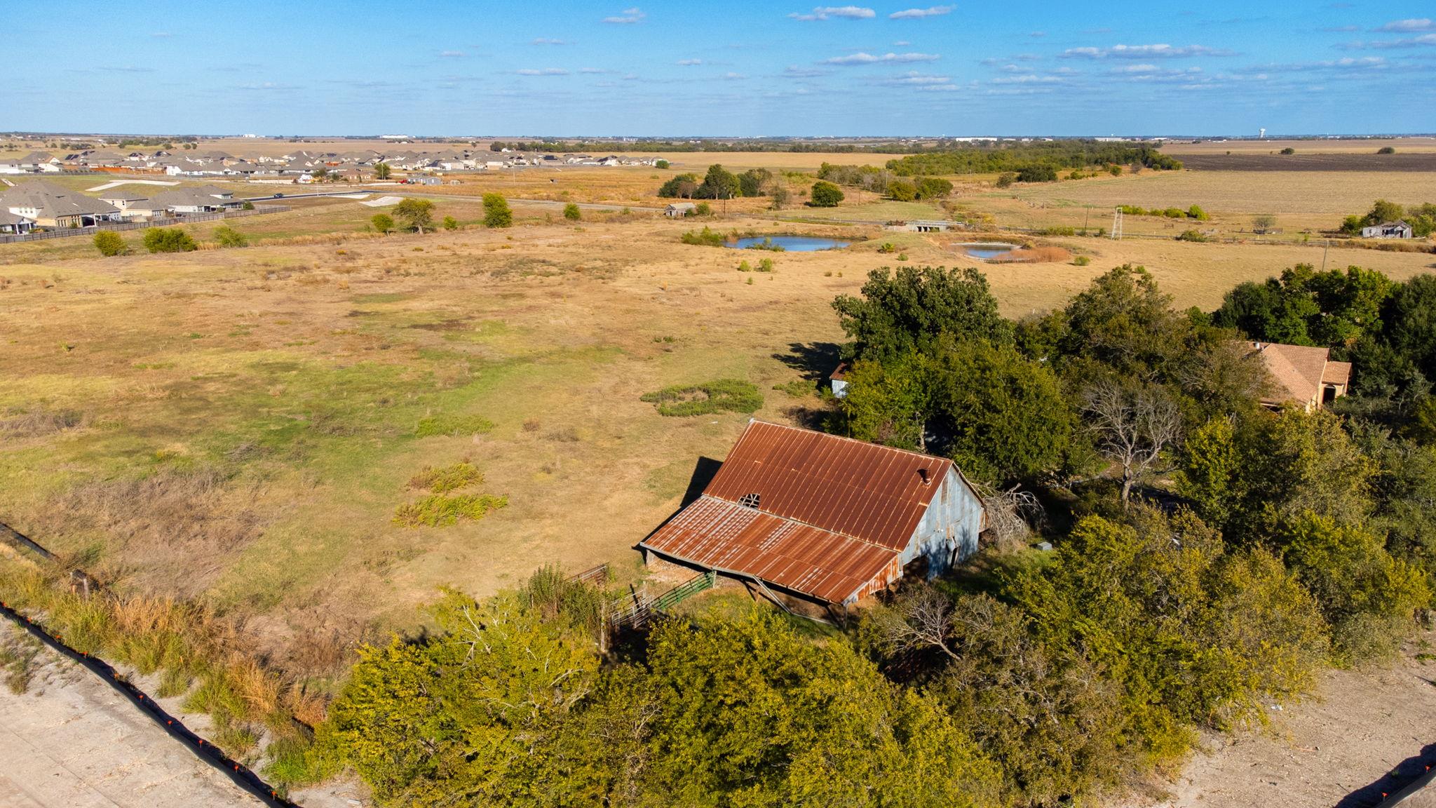 2120 County Road 132 Rd, Hutto, TX 78634
