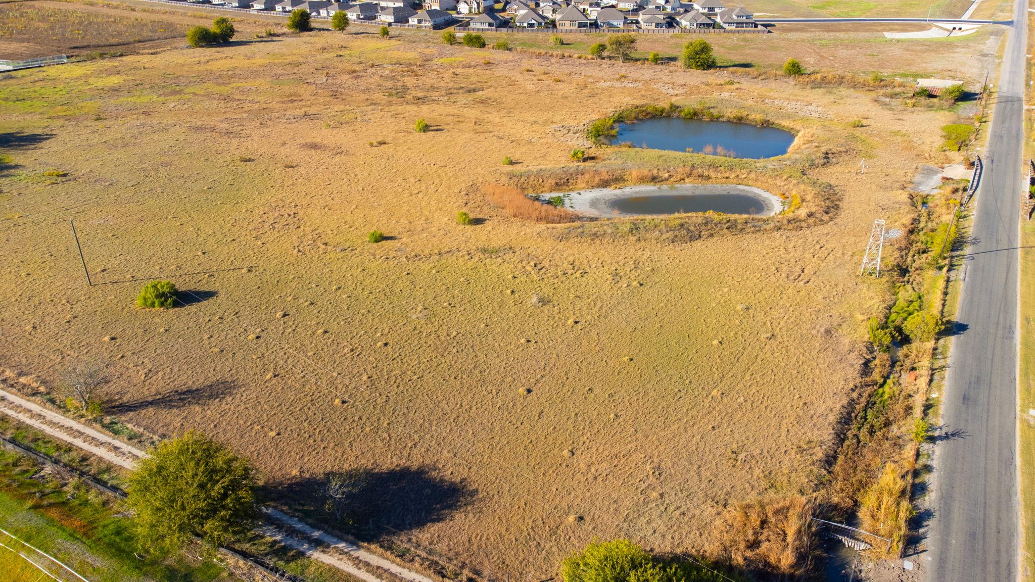 2120 County Road 132 Rd, Hutto, TX 78634