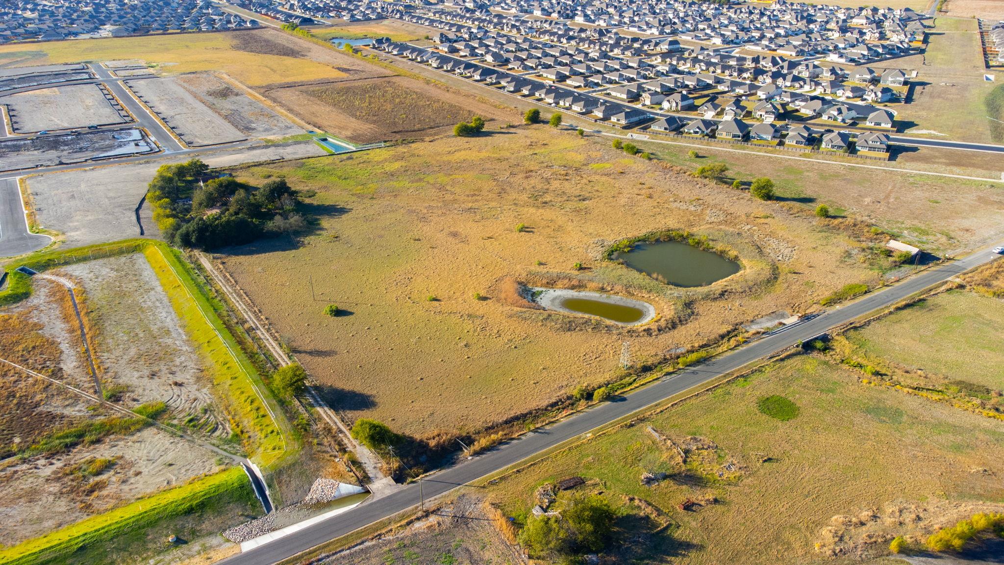 2120 County Road 132 Rd, Hutto, TX 78634