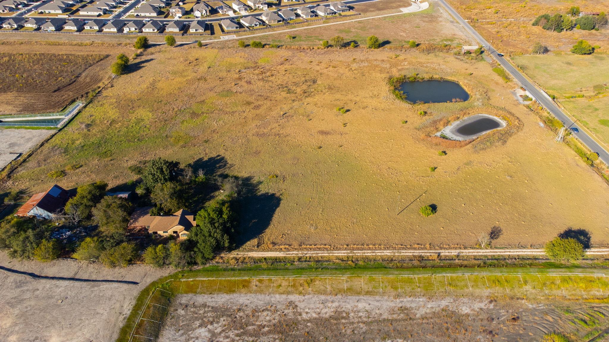 2120 County Road 132 Rd, Hutto, TX 78634