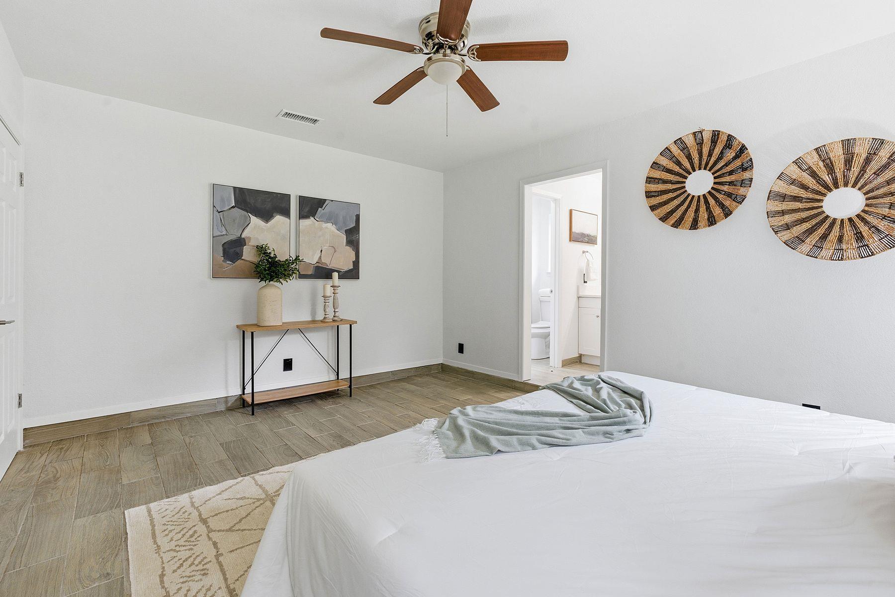 505 Meadowbrook Dr, Georgetown, TX 78628