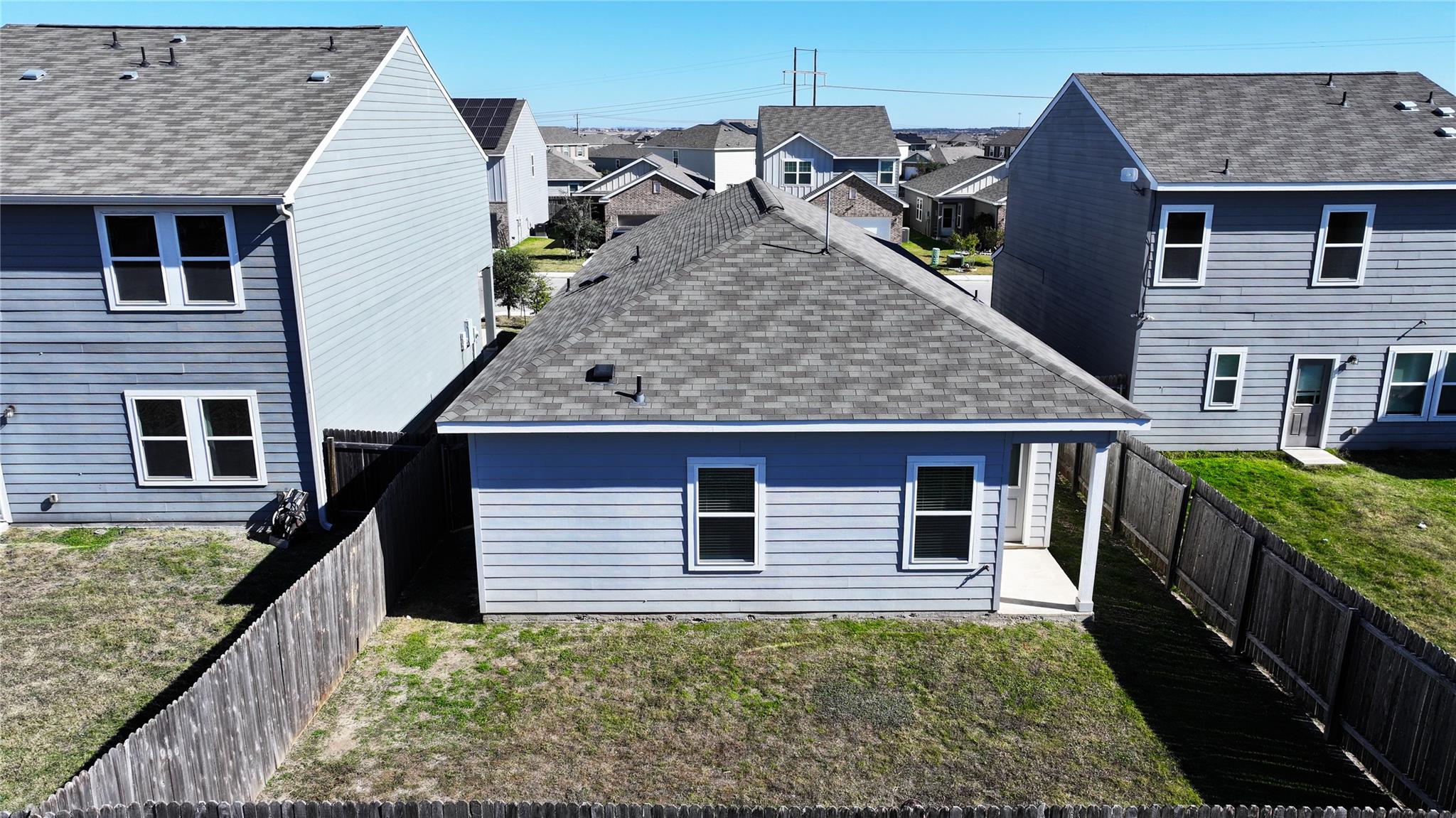 125 Woodpecker Run, Jarrell, TX 76537