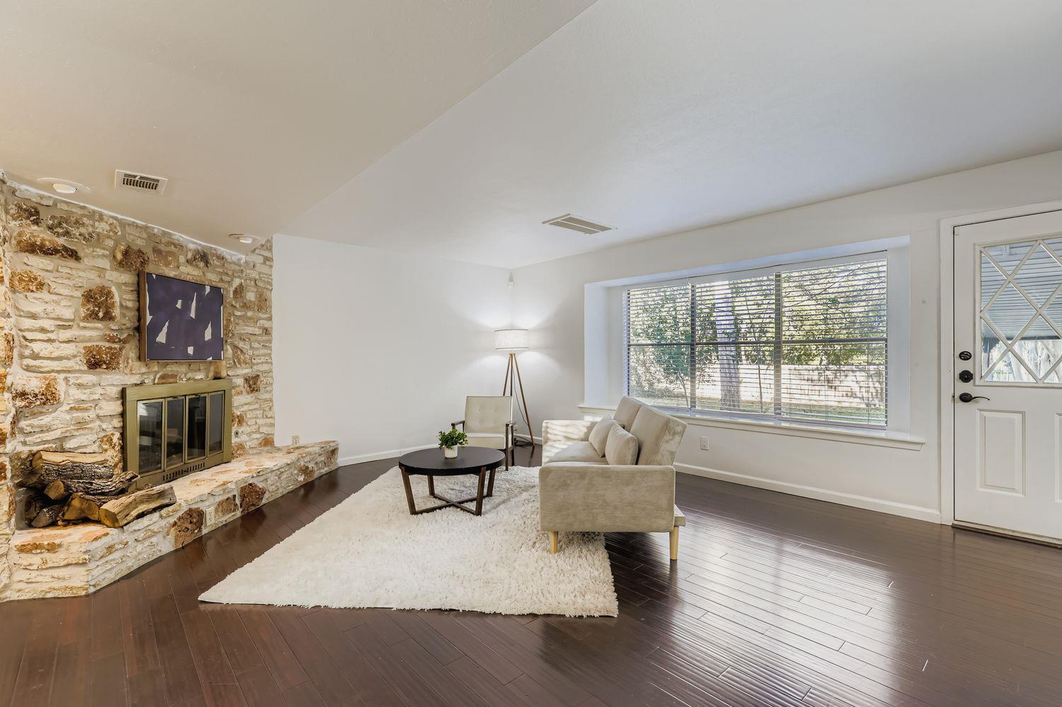 11619 Sherwood Frst, Austin, TX 78759