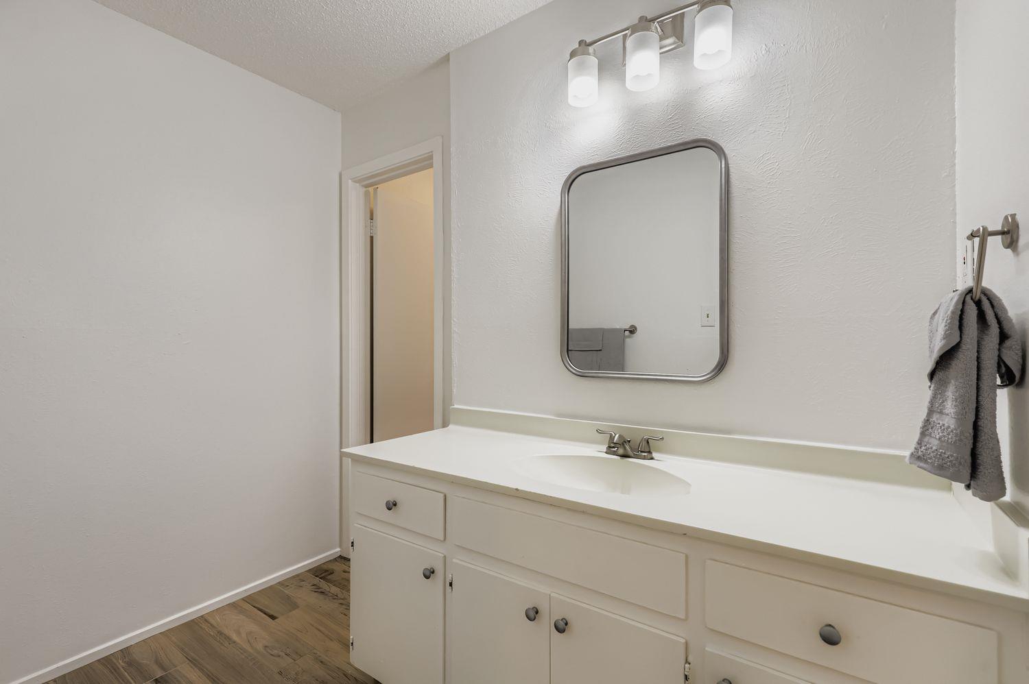 11619 Sherwood Frst, Austin, TX 78759