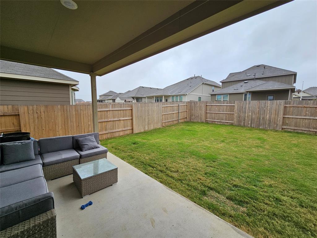 138 Sugarberry Dr, Buda, TX 78610