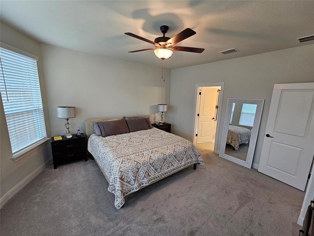 138 Sugarberry Dr, Buda, TX 78610