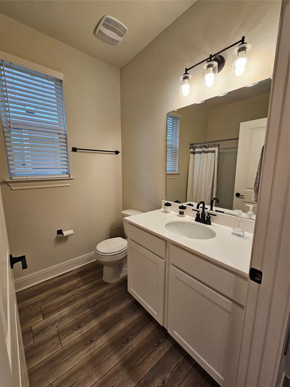 138 Sugarberry Dr, Buda, TX 78610