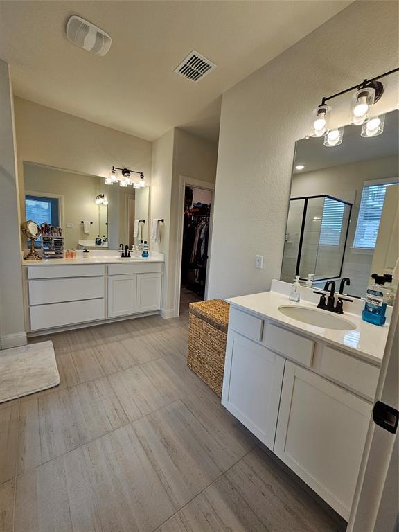 138 Sugarberry Dr, Buda, TX 78610