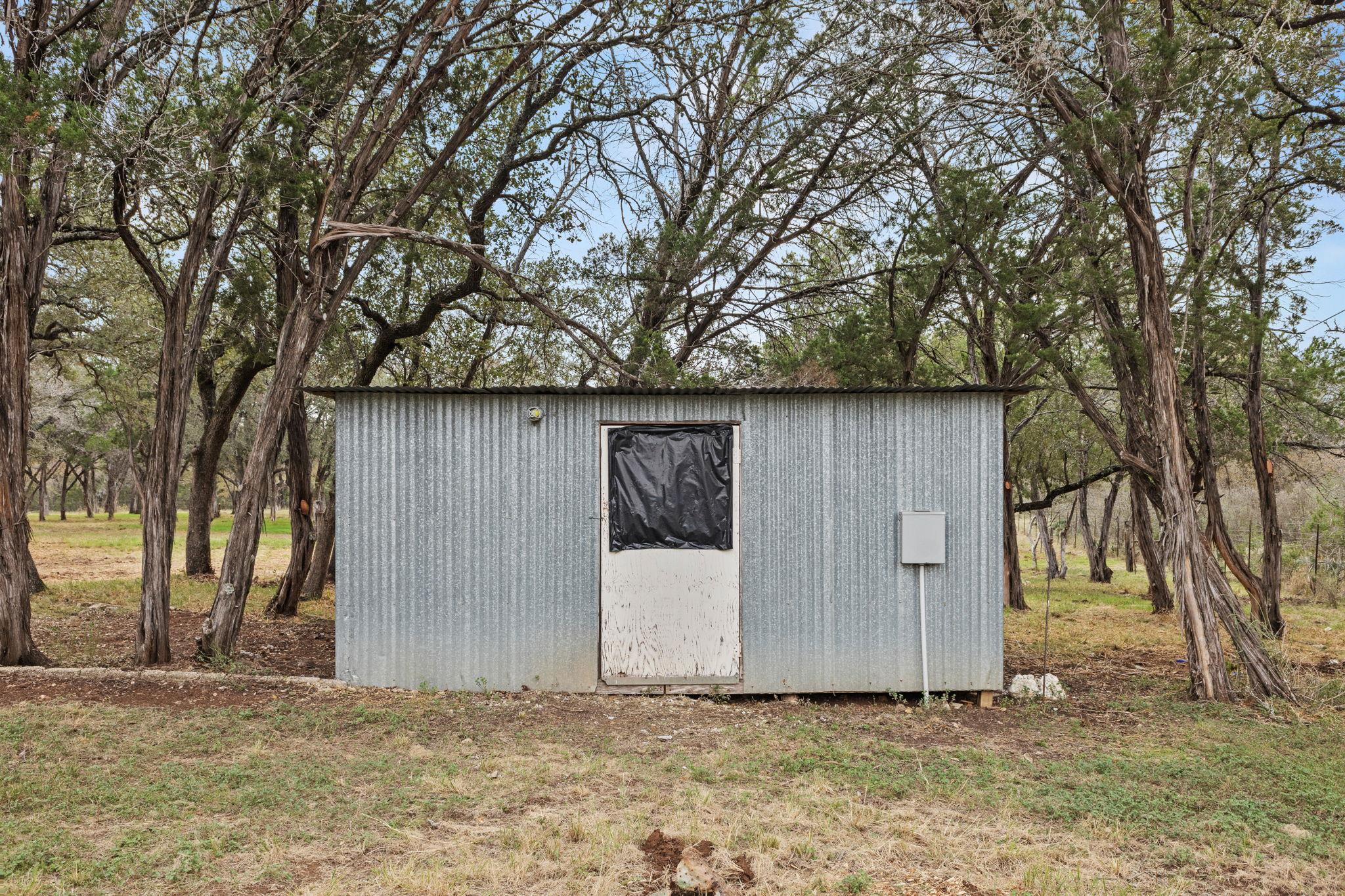 122 Winding Creek Rd, Spicewood, TX 78669