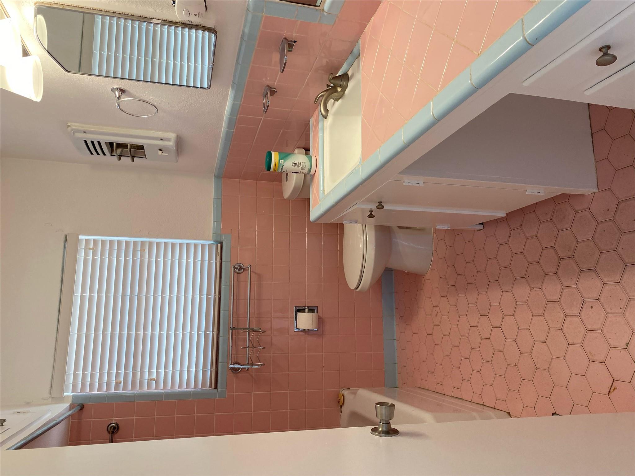 1711 Brentwood St # A, Austin, TX 78757