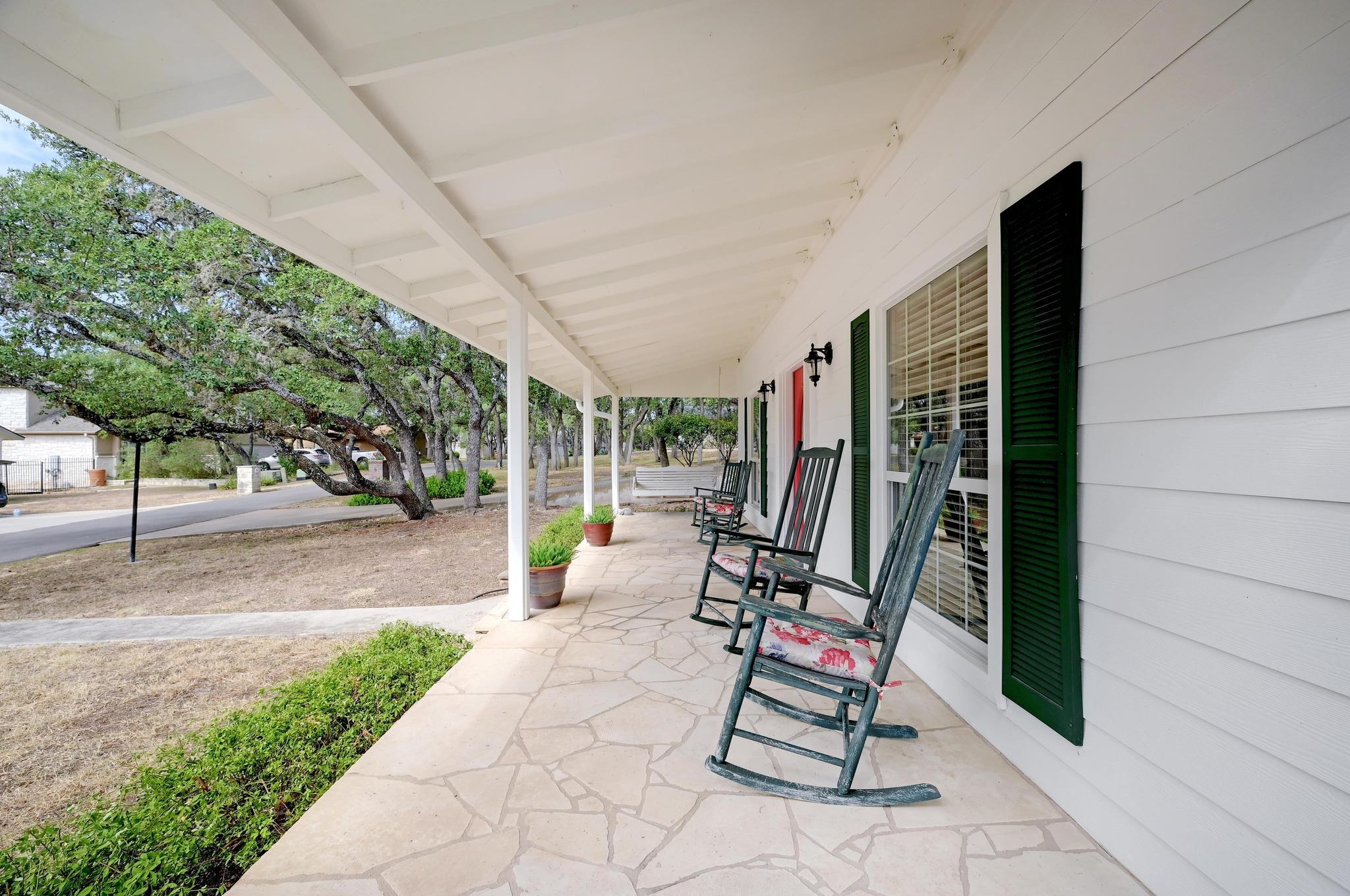 7 Pebblebrook Ln, Wimberley, TX 78676