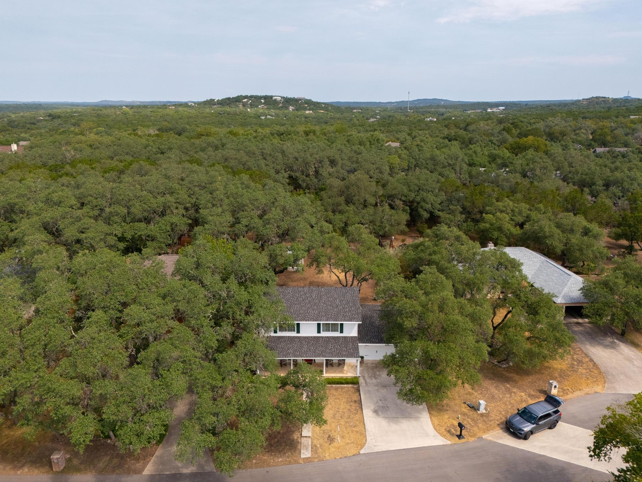 7 Pebblebrook Ln, Wimberley, TX 78676