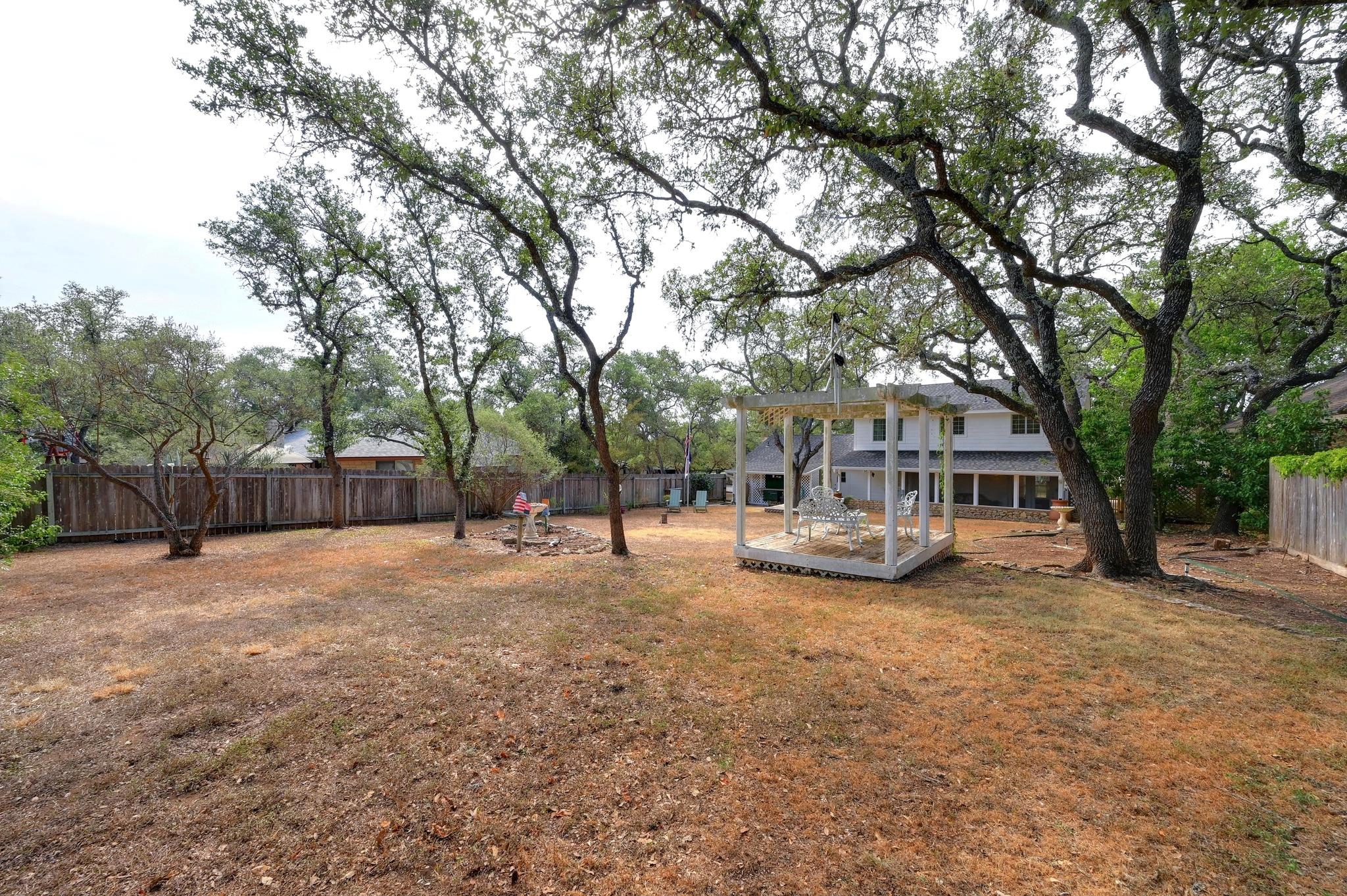 7 Pebblebrook Ln, Wimberley, TX 78676