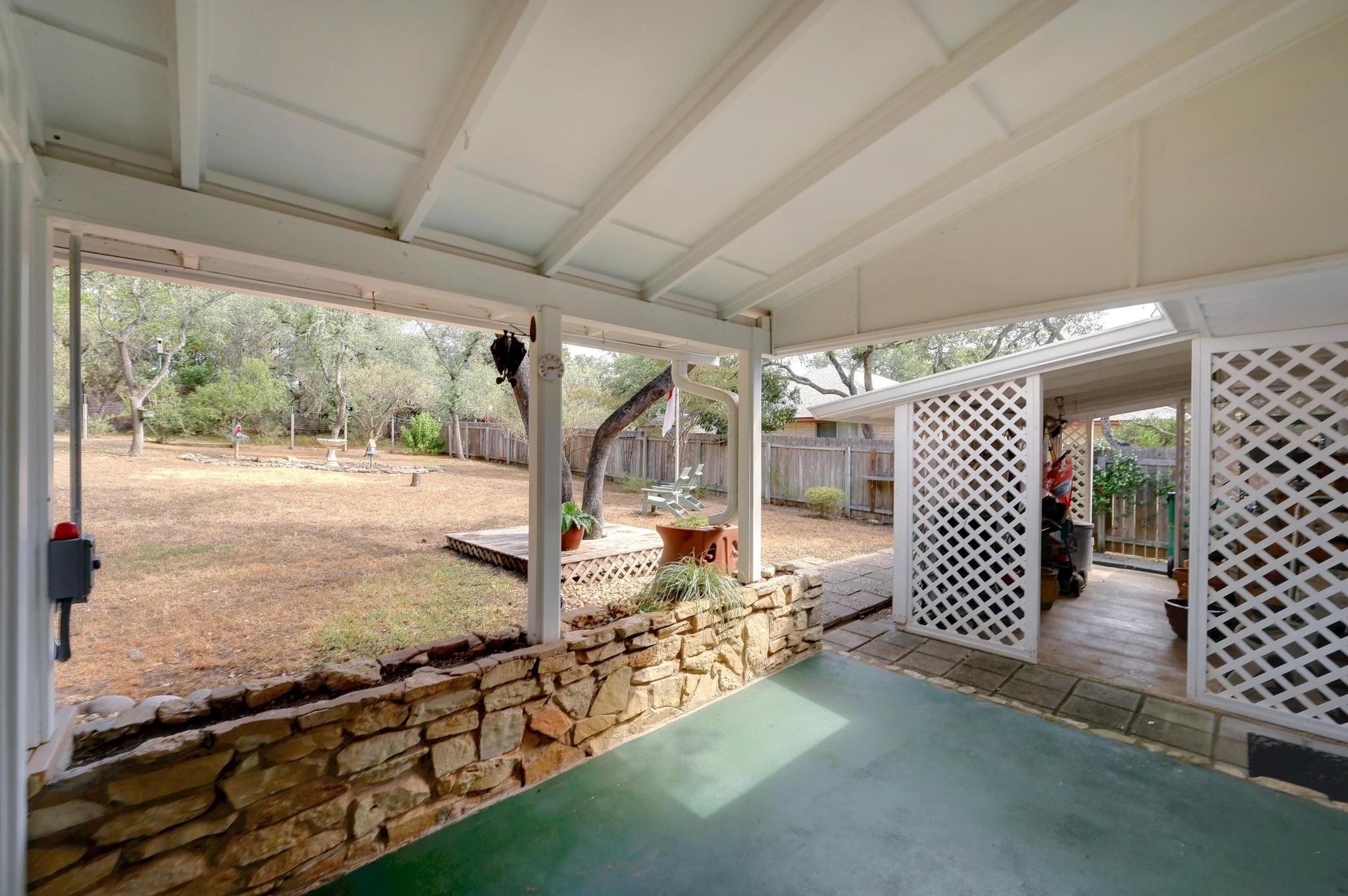 7 Pebblebrook Ln, Wimberley, TX 78676