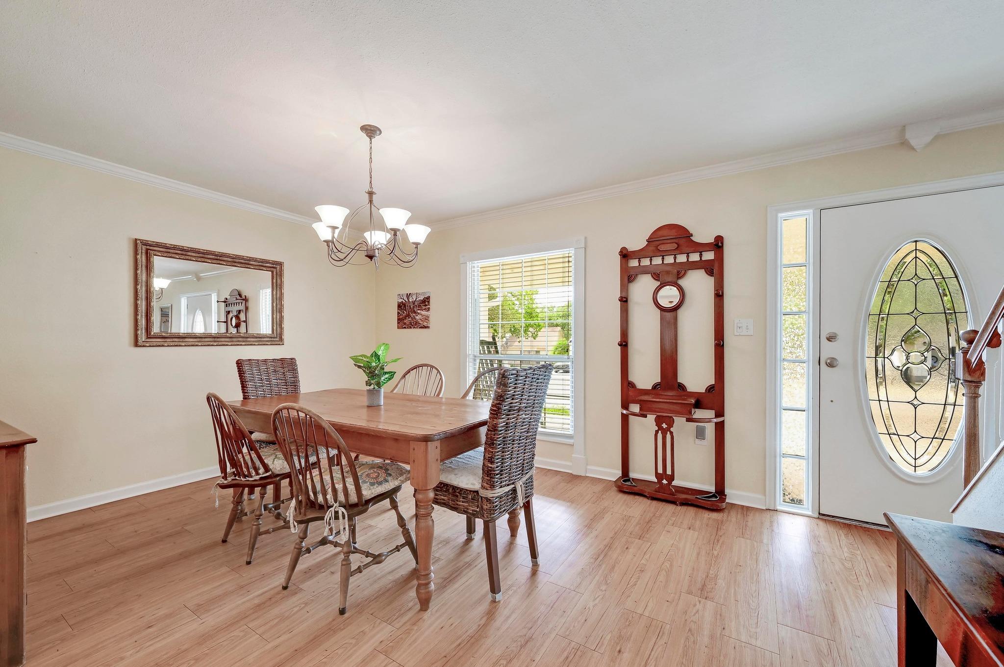 7 Pebblebrook Ln, Wimberley, TX 78676