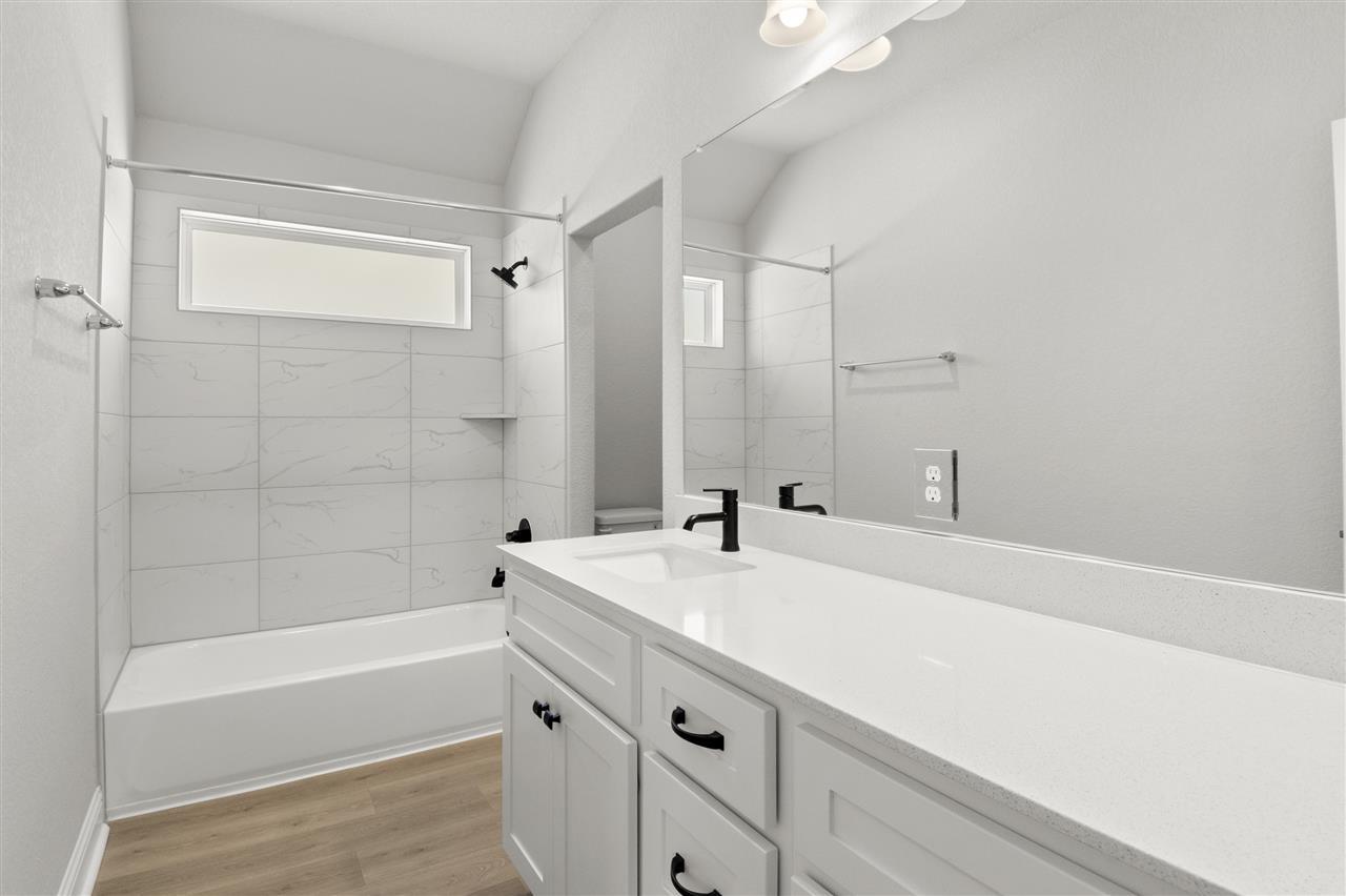 2605 Sam Bass Rd # 27, Round Rock, TX 78681