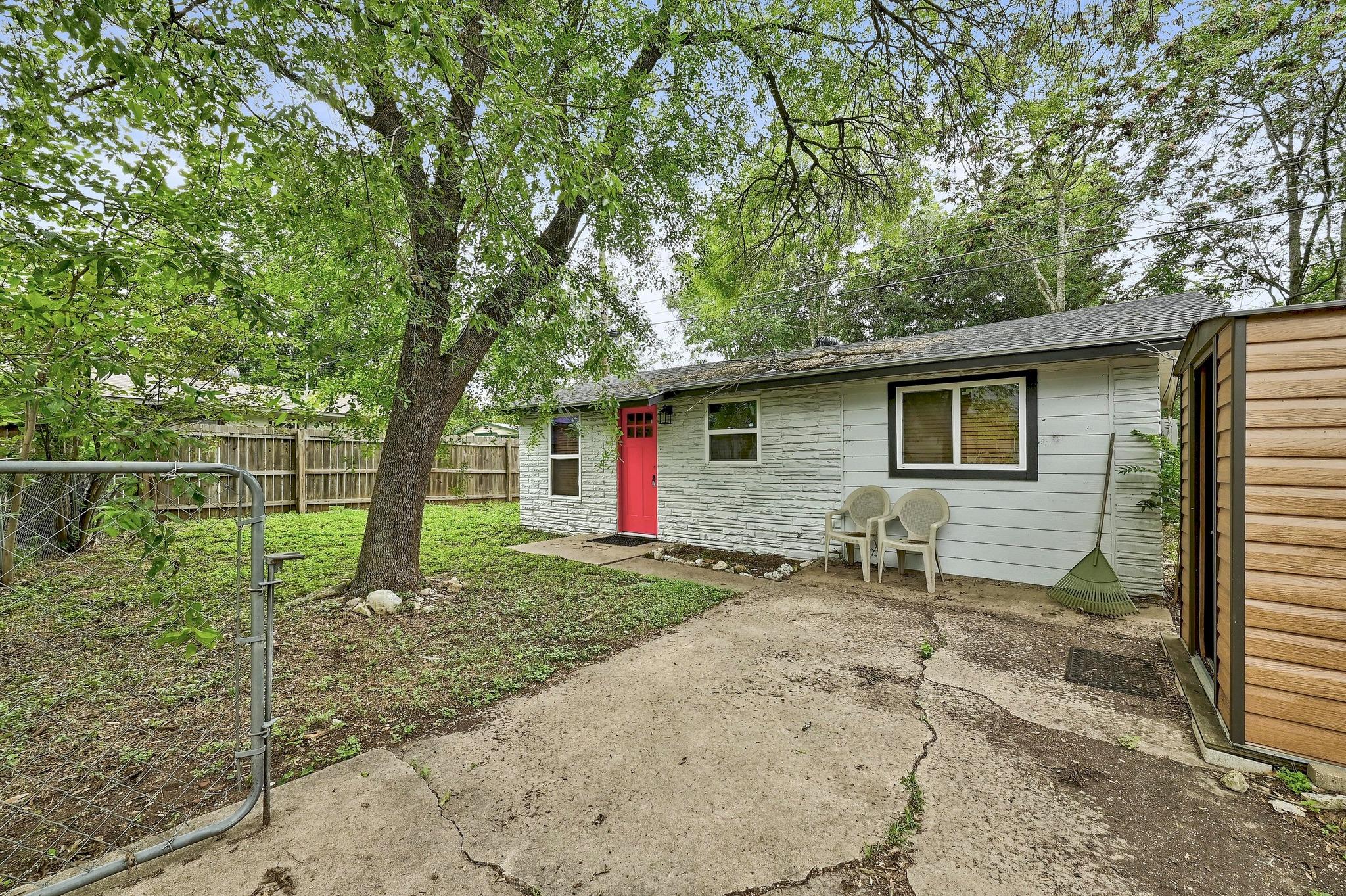 1711 Brentwood St # B, Austin, TX 78757