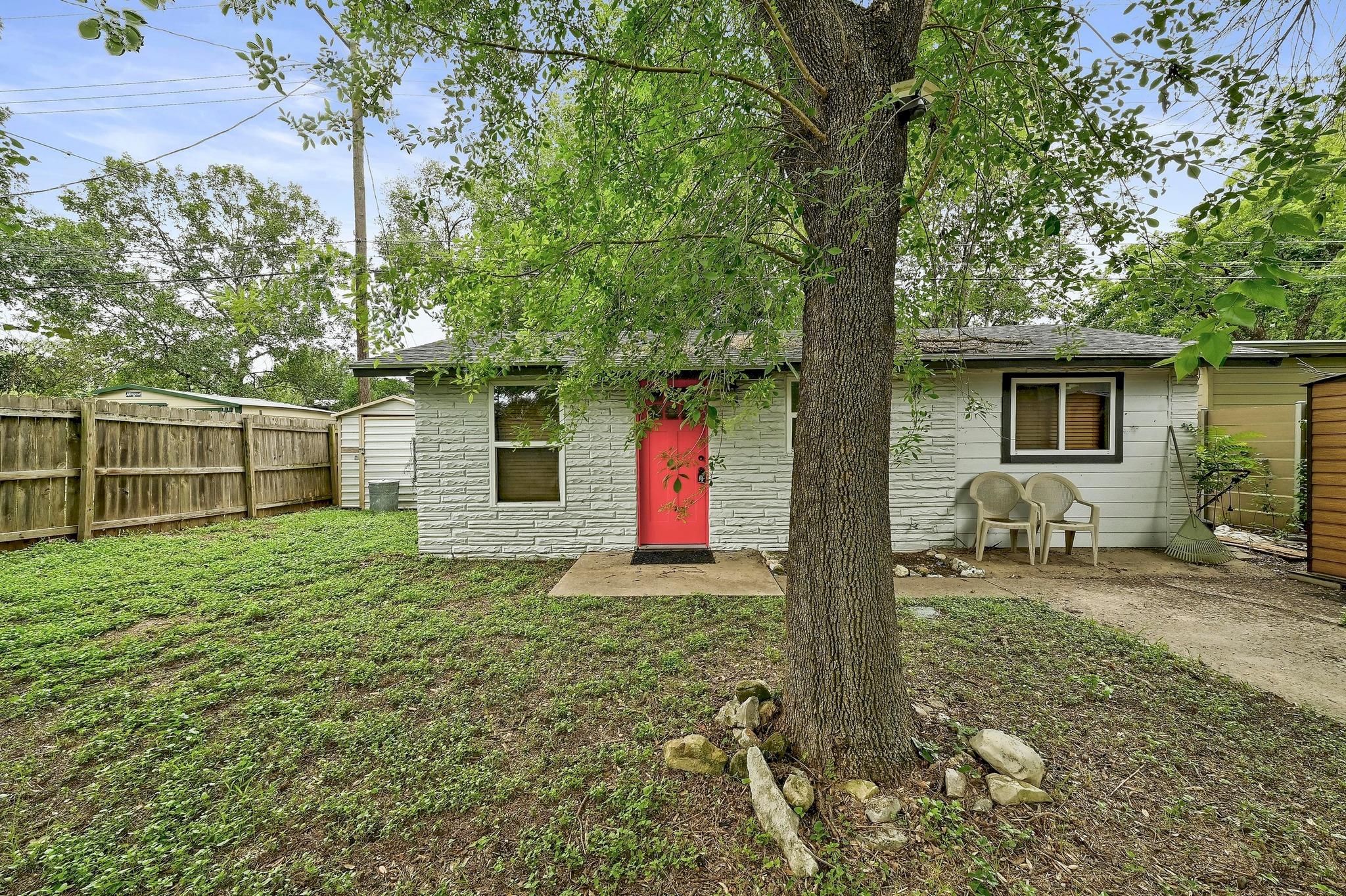 1711 Brentwood St # B, Austin, TX 78757