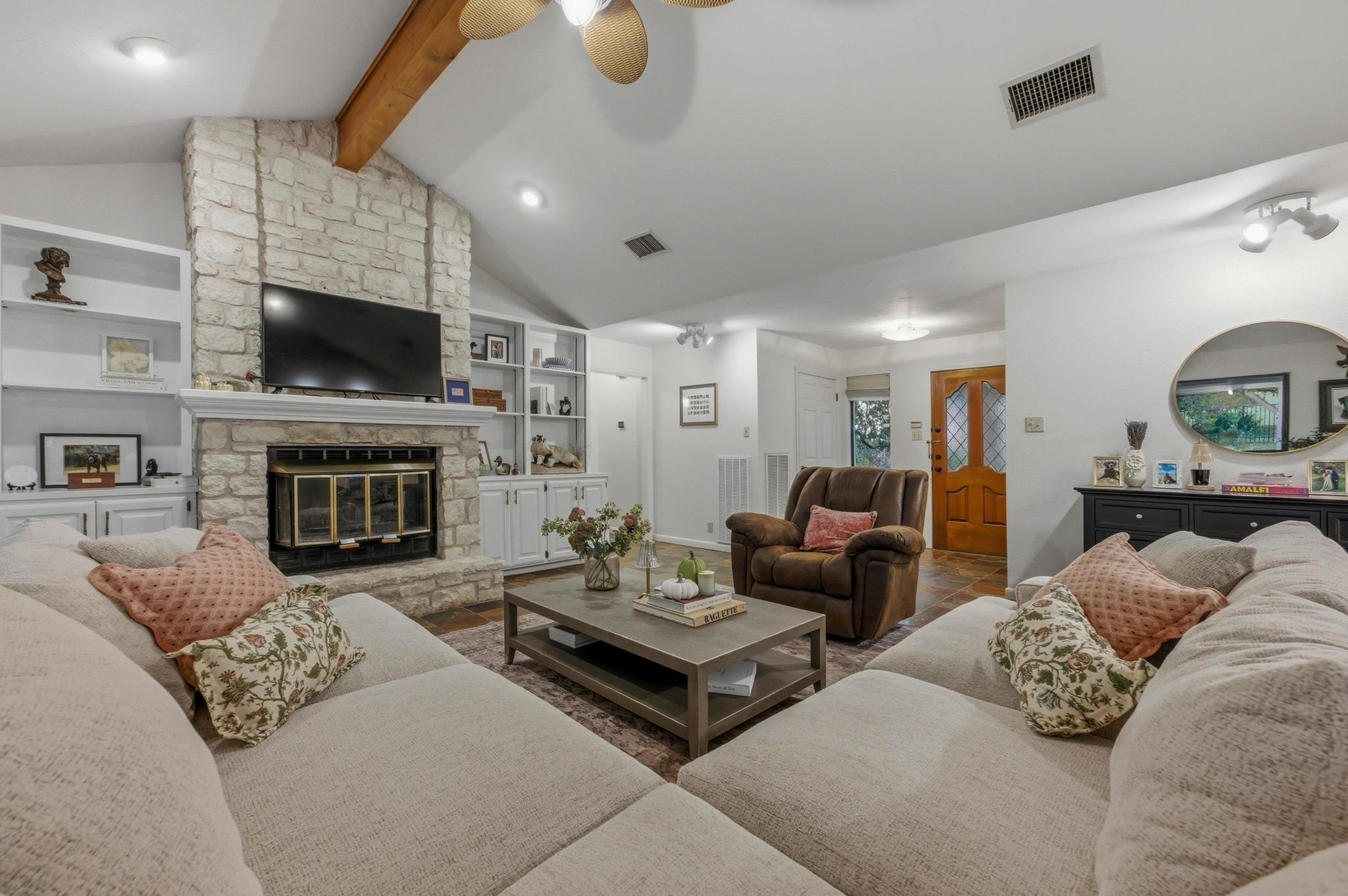 137 Long Wood Ave, Lakeway, TX 78734