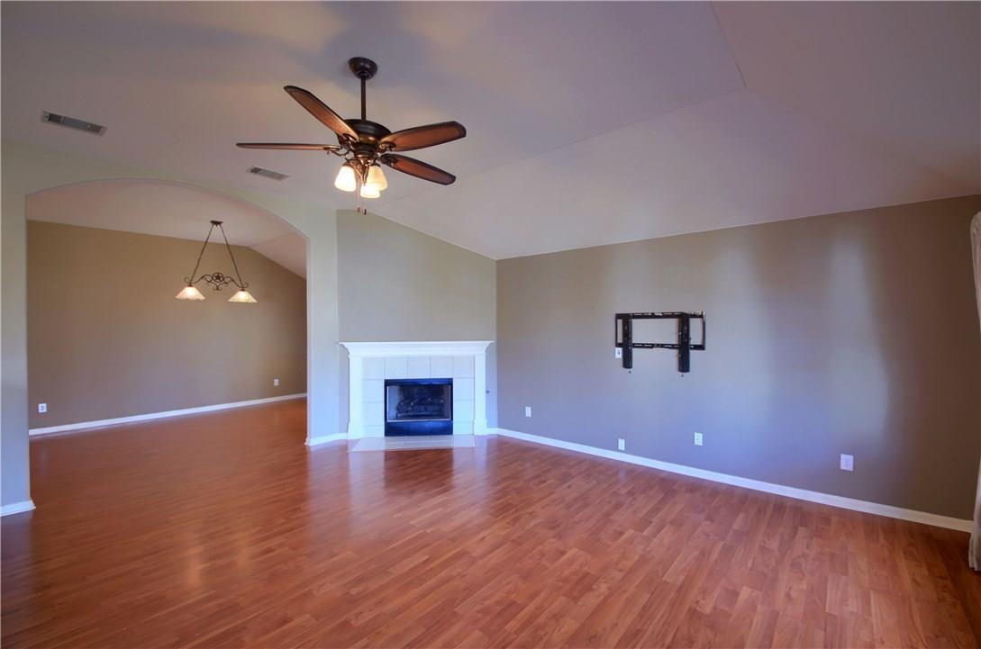 129 Copperwood Loop, Round Rock, TX 78665