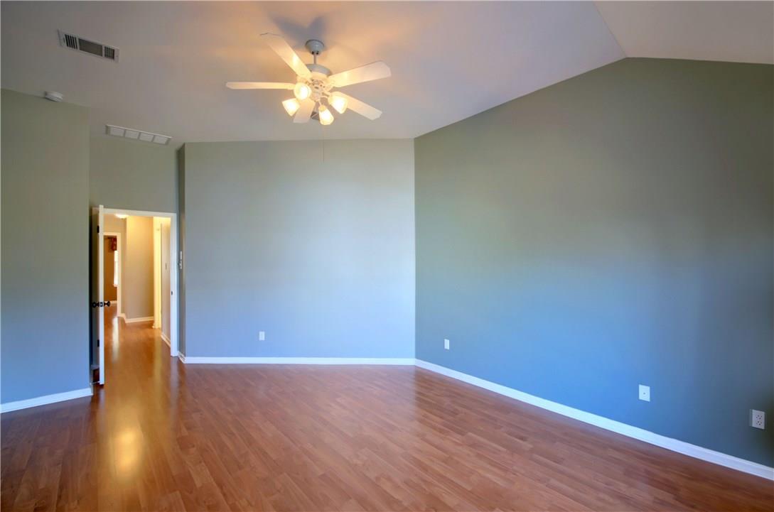 129 Copperwood Loop, Round Rock, TX 78665