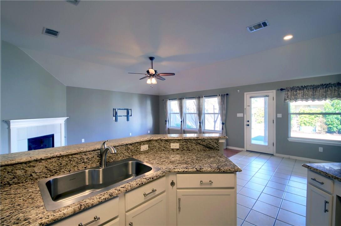 129 Copperwood Loop, Round Rock, TX 78665