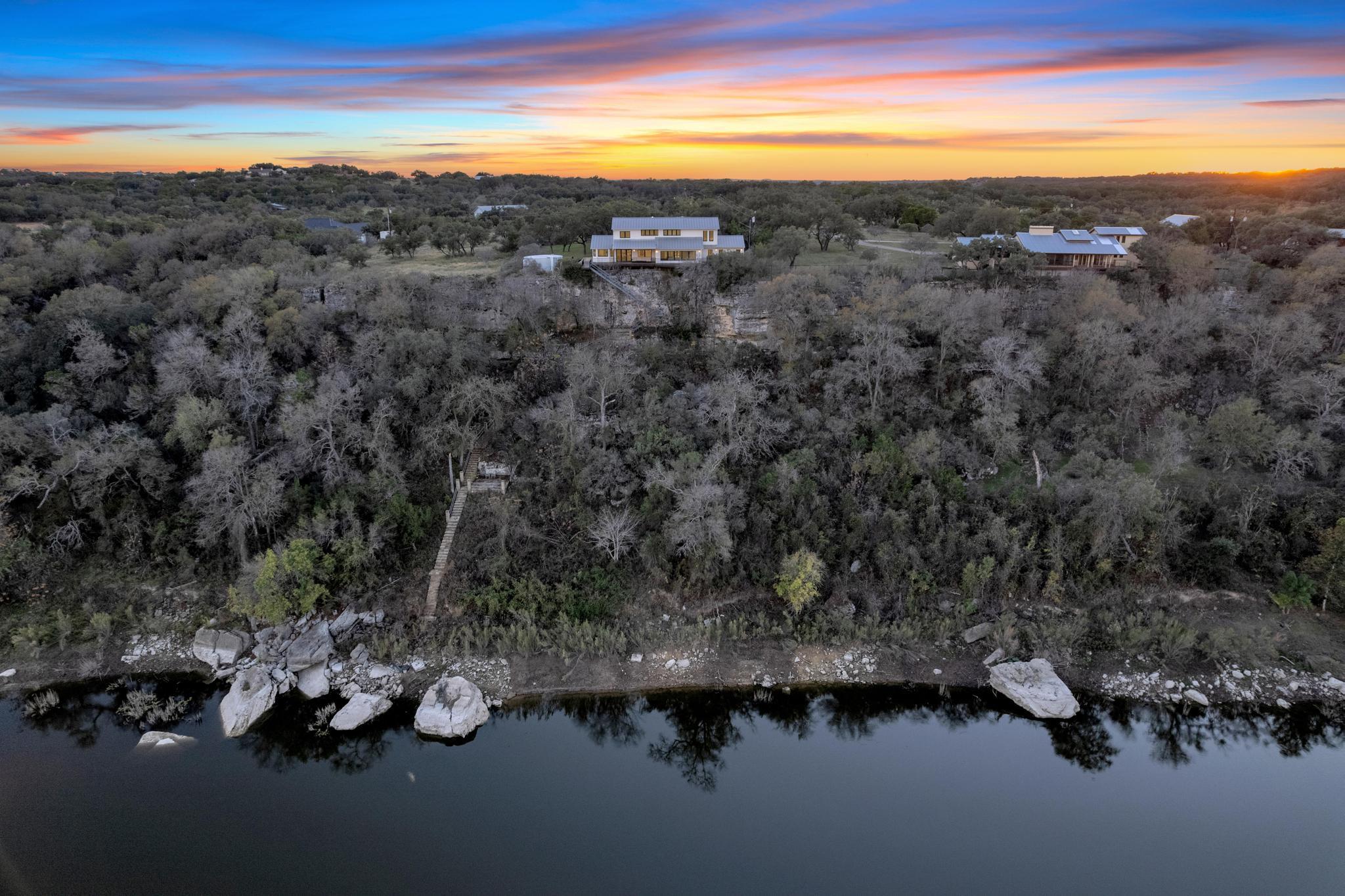 24710 Fossil Trl, Spicewood, TX 78669