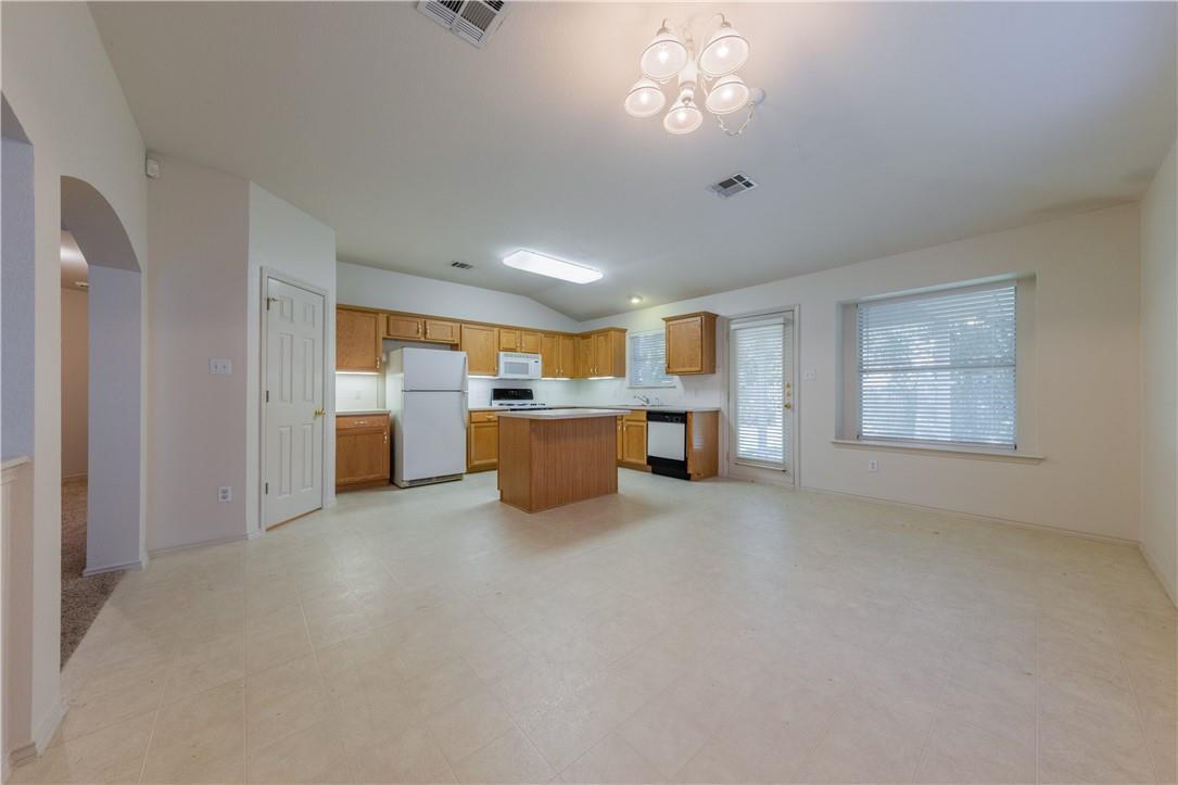 1106 Fossil Cv, Round Rock, TX 78681