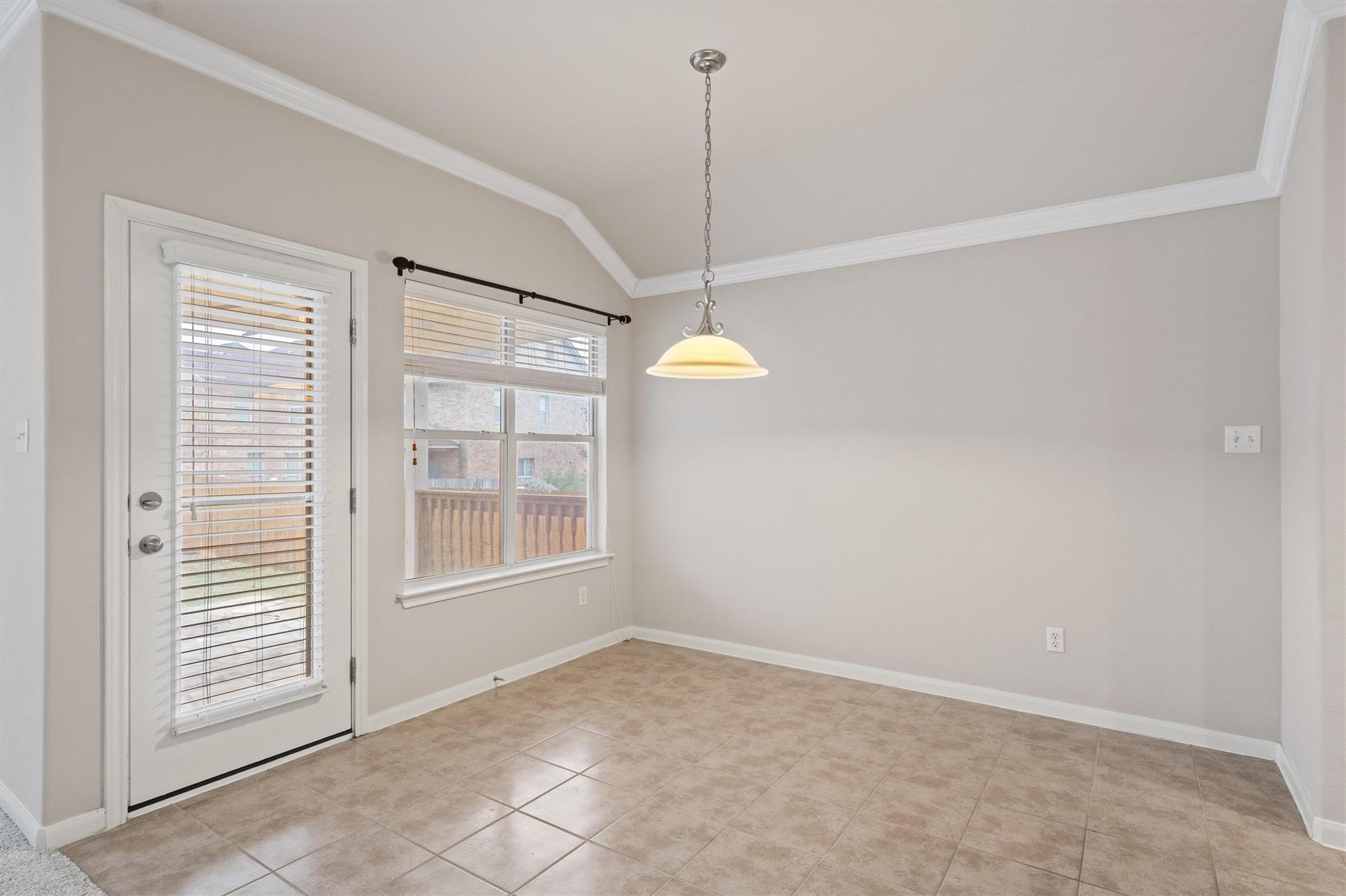 19624 Cheyenne Valley Dr, Round Rock, TX 78664