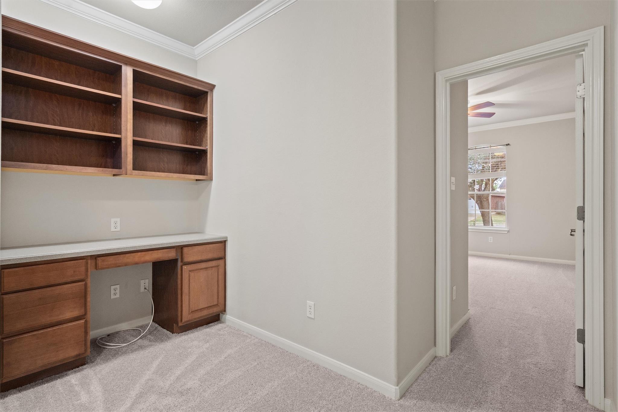 19624 Cheyenne Valley Dr, Round Rock, TX 78664