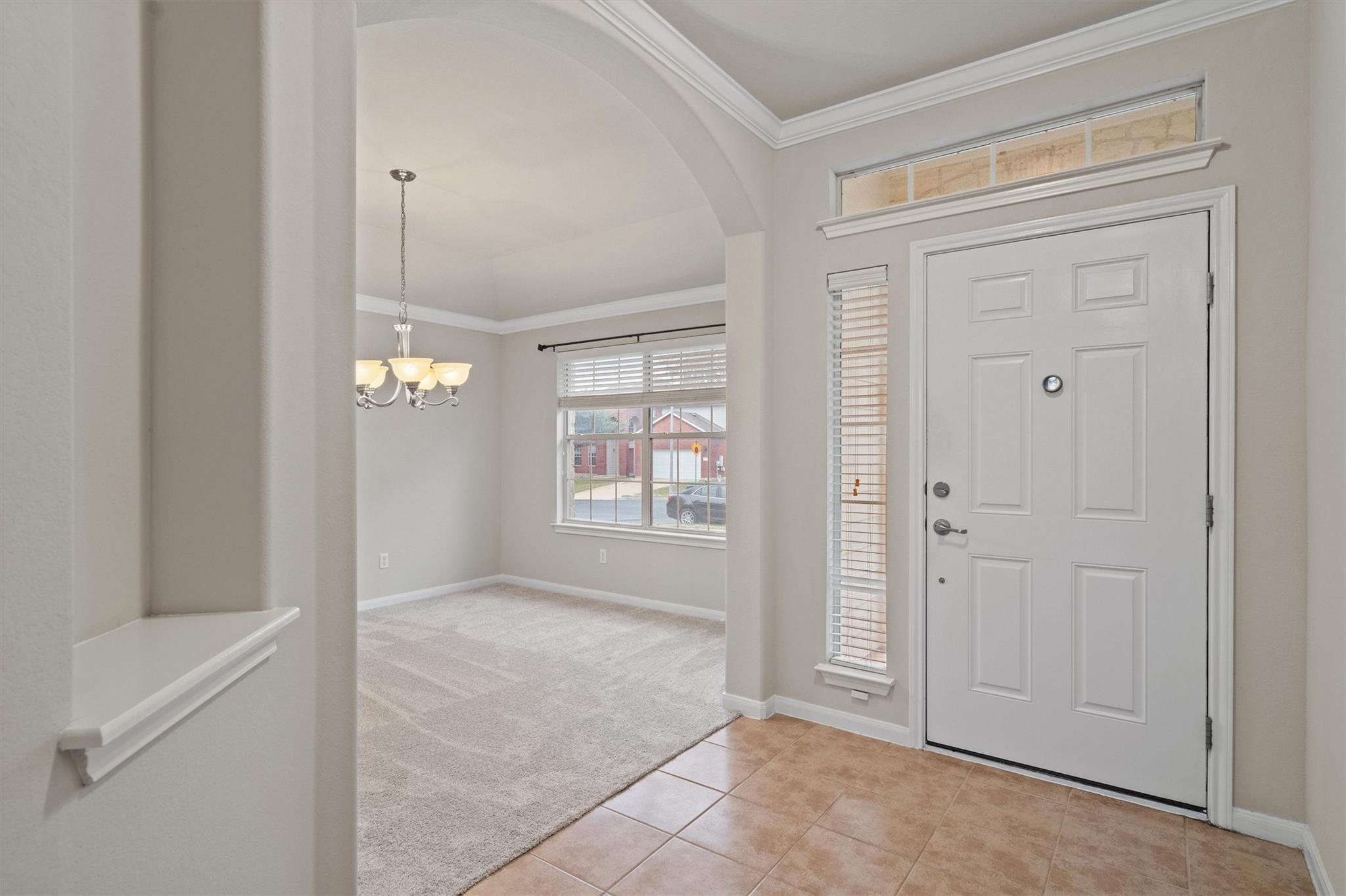 19624 Cheyenne Valley Dr, Round Rock, TX 78664