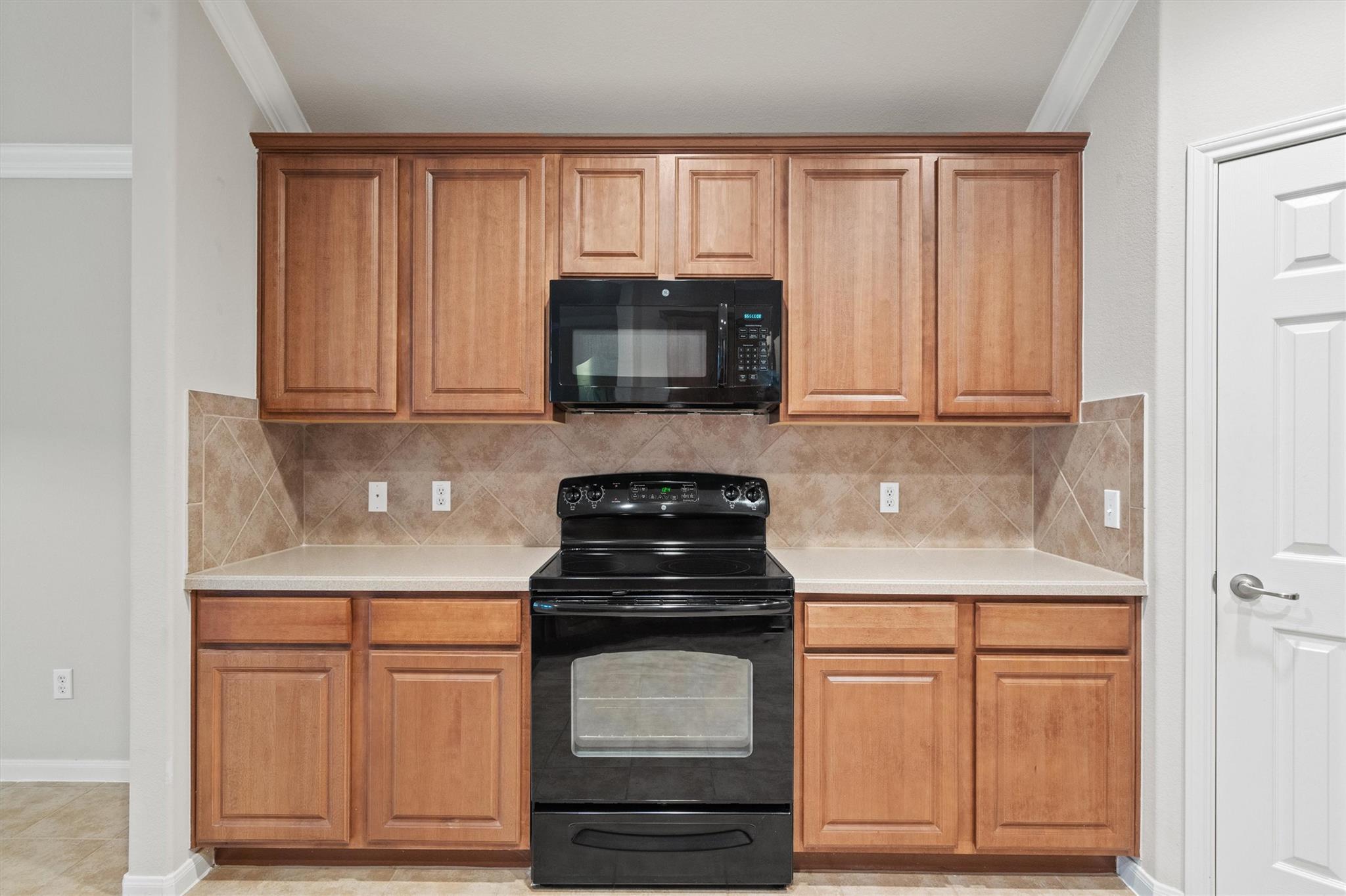 19624 Cheyenne Valley Dr, Round Rock, TX 78664