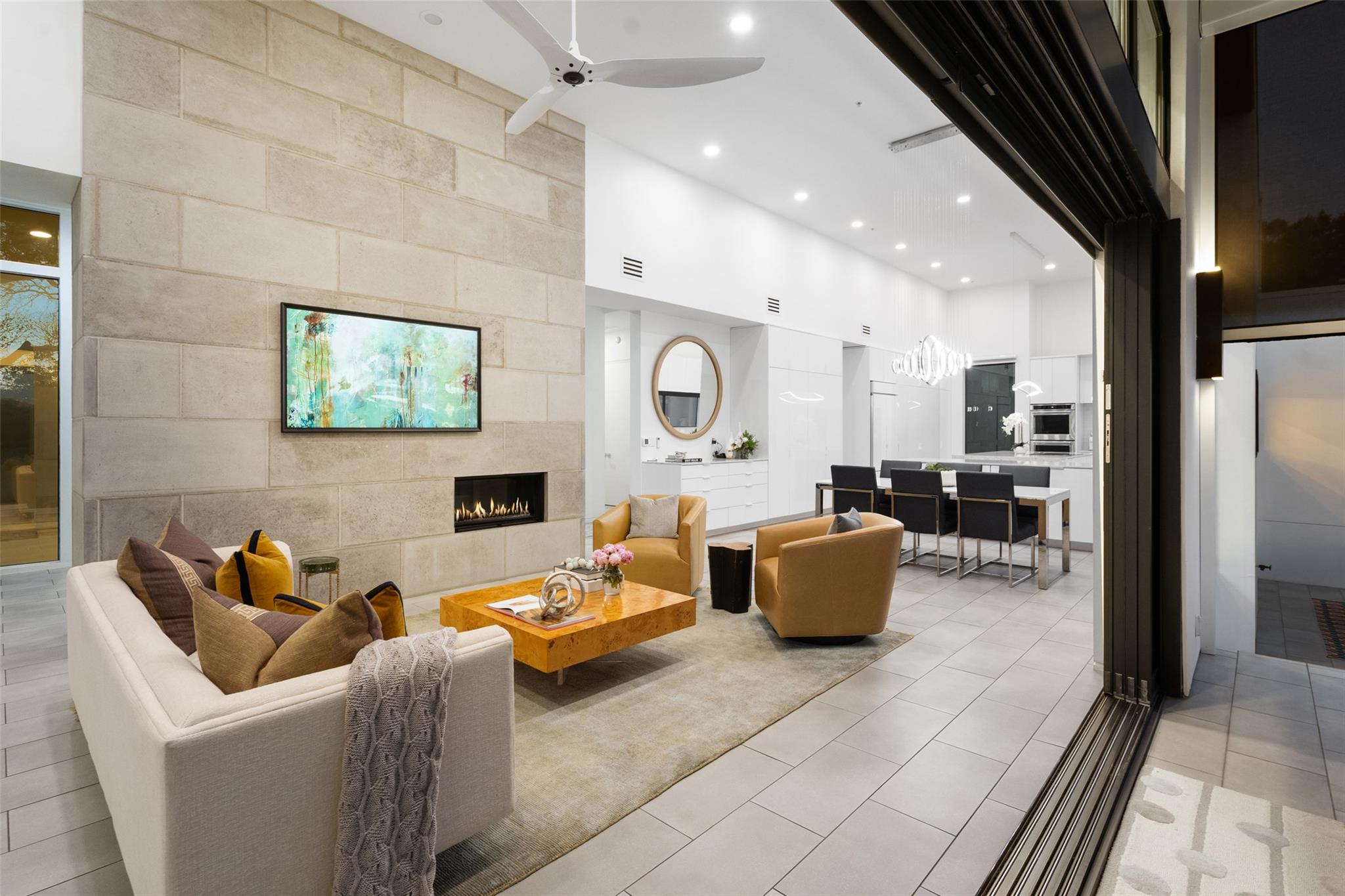 1904 Yaupon Valley Rd, West Lake Hills, TX 78746