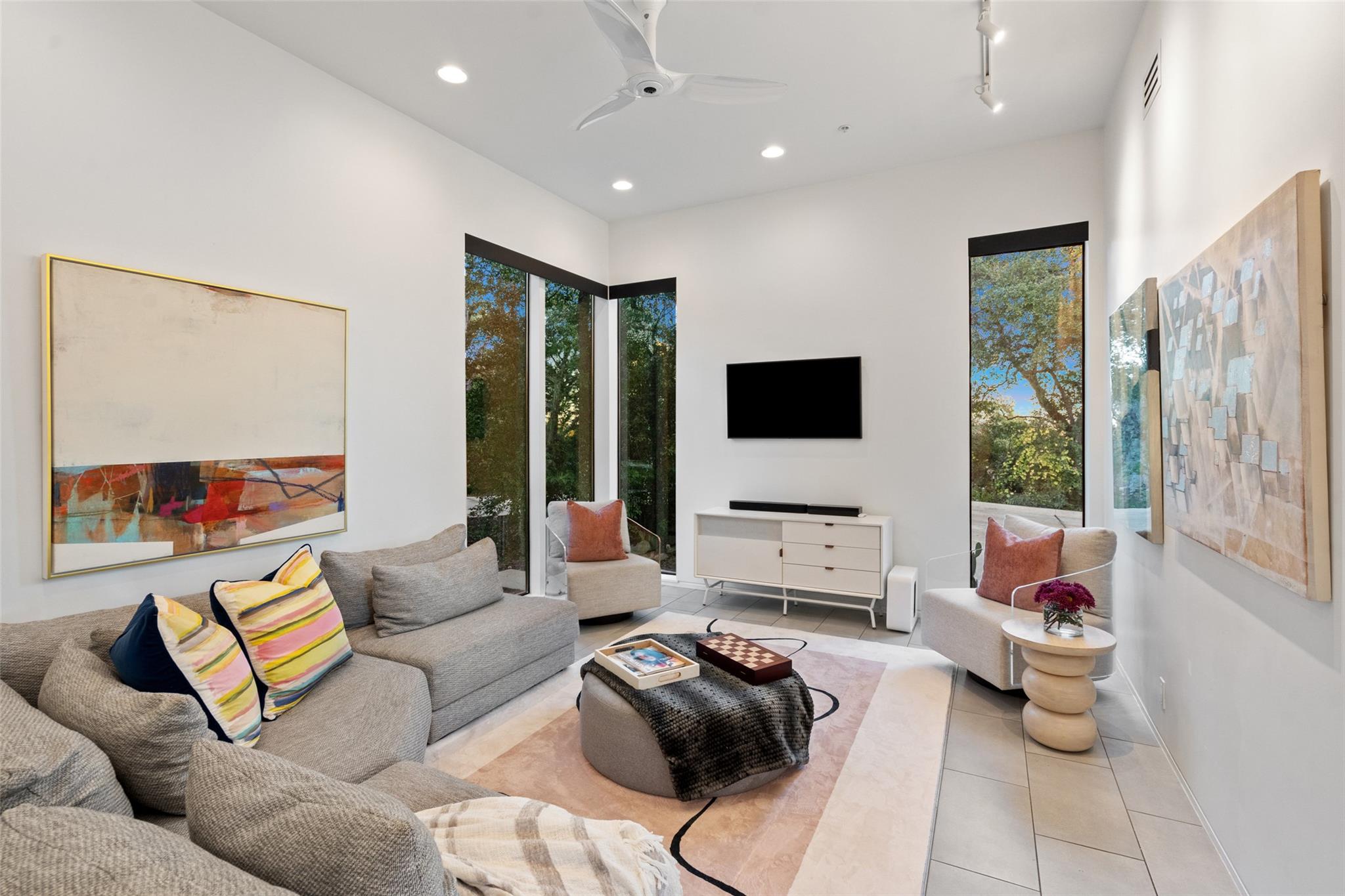 1904 Yaupon Valley Rd, West Lake Hills, TX 78746