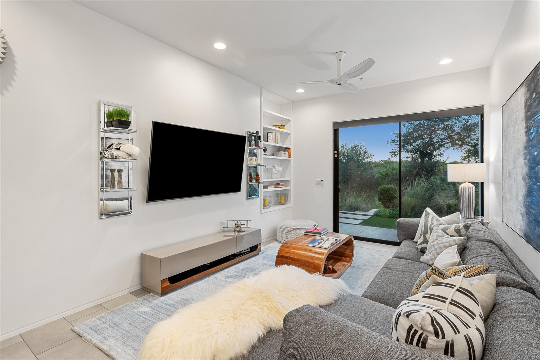 1904 Yaupon Valley Rd, West Lake Hills, TX 78746