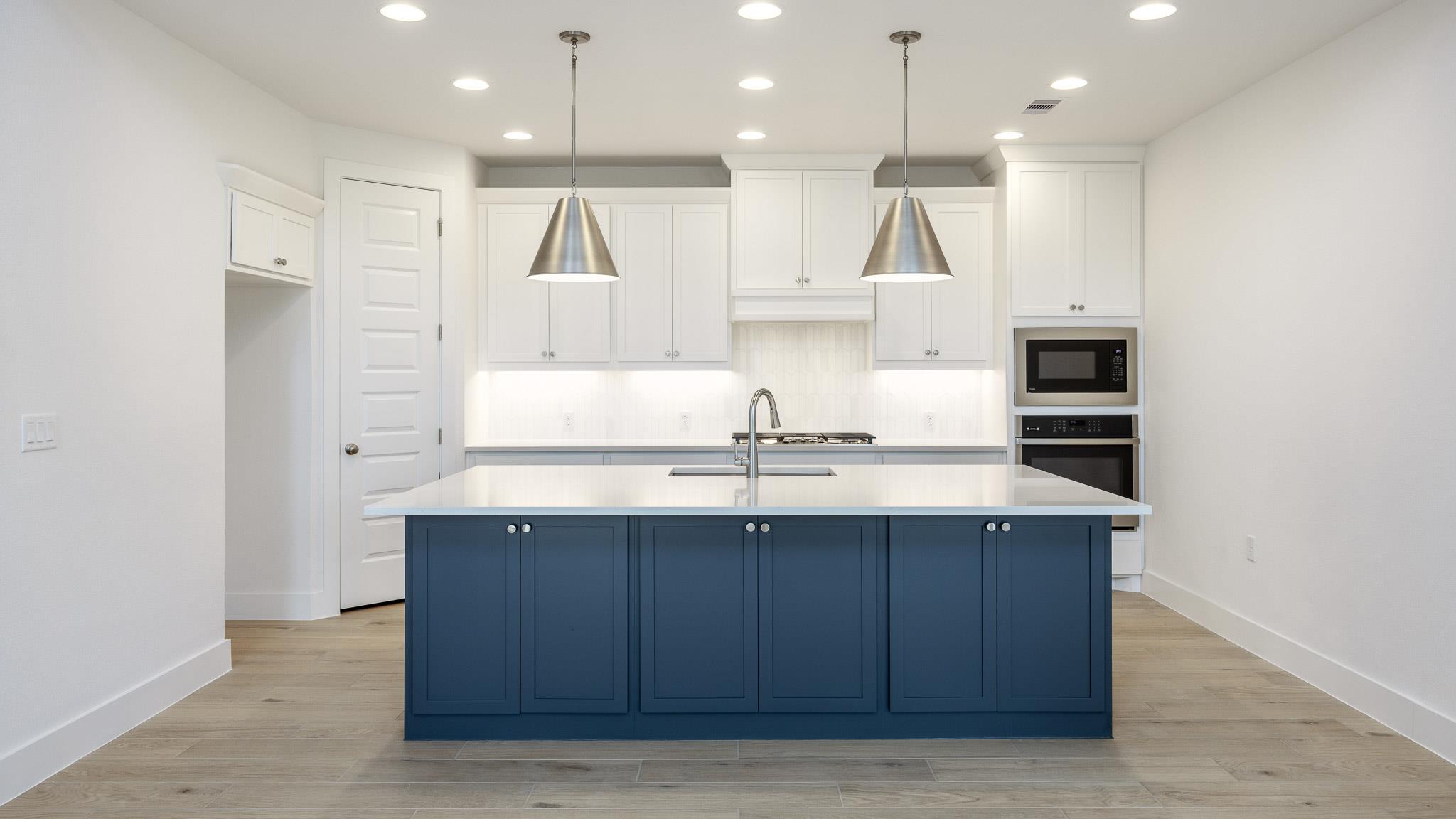 7002 Woodford Way, Austin, TX 78744